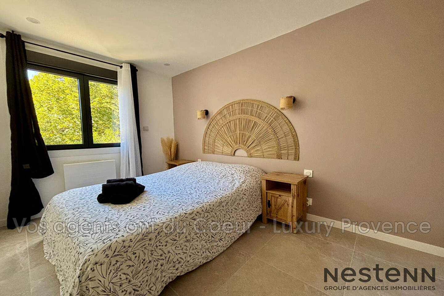 Photo 15 — LUXURY PROVENCE