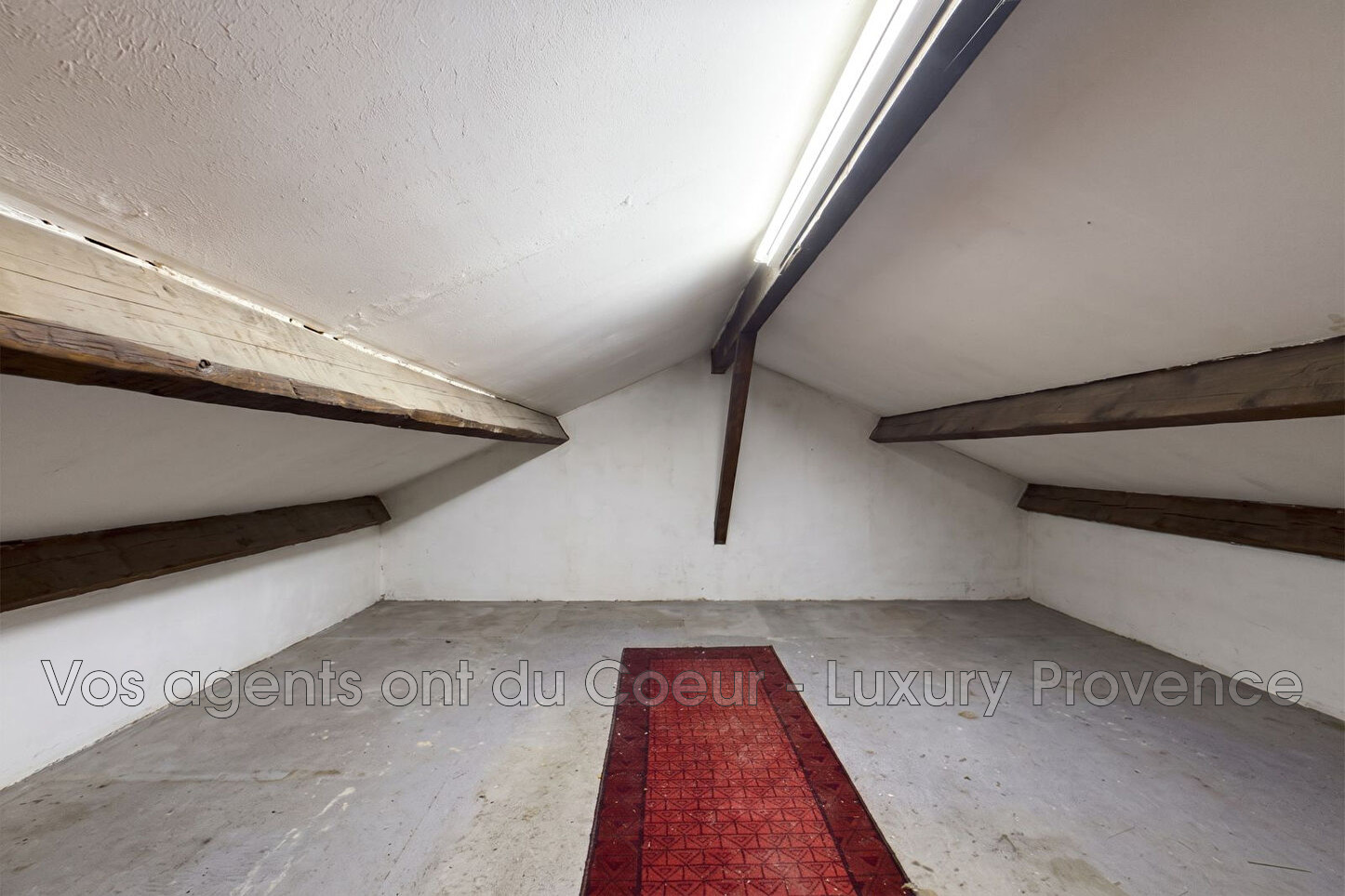 Photo 8 — LUXURY PROVENCE