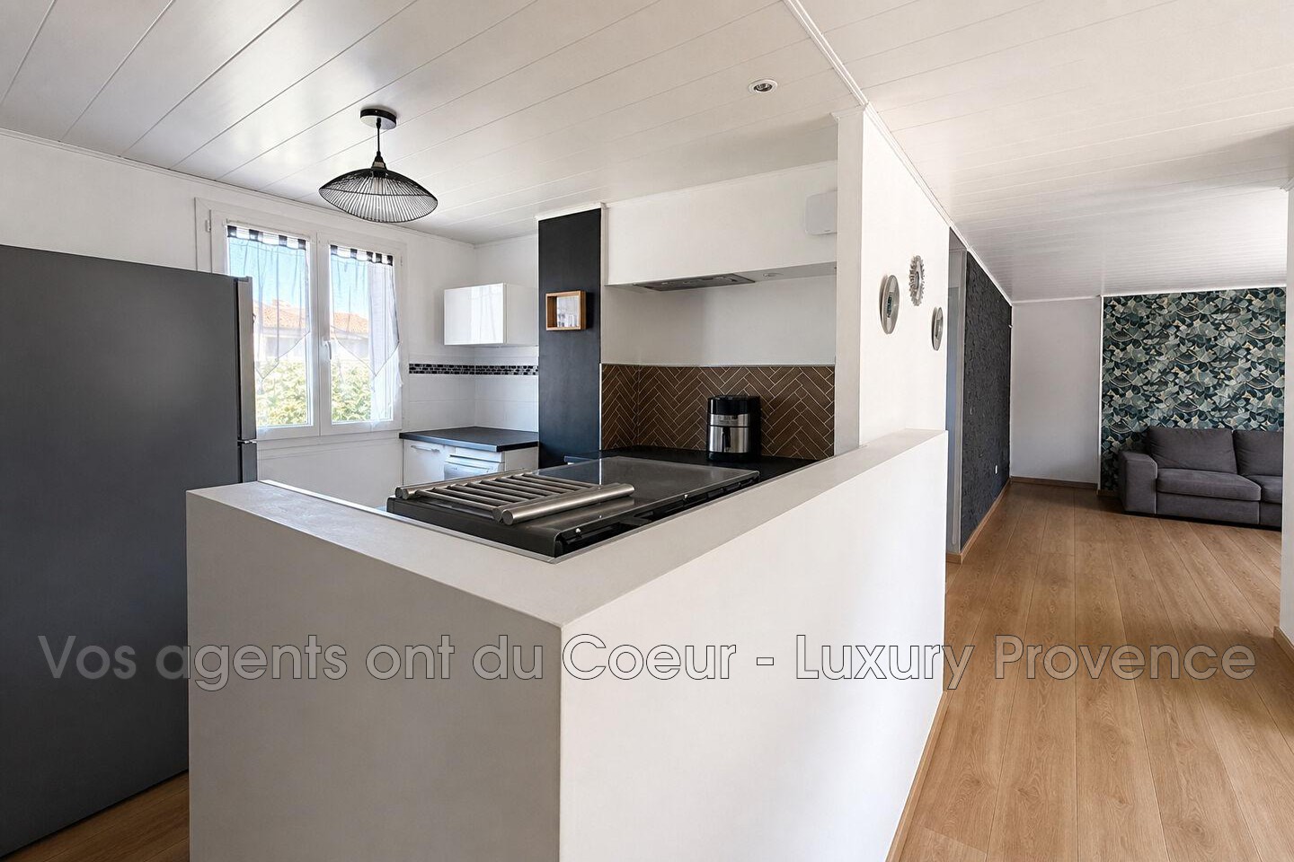 Photo 5 — LUXURY PROVENCE