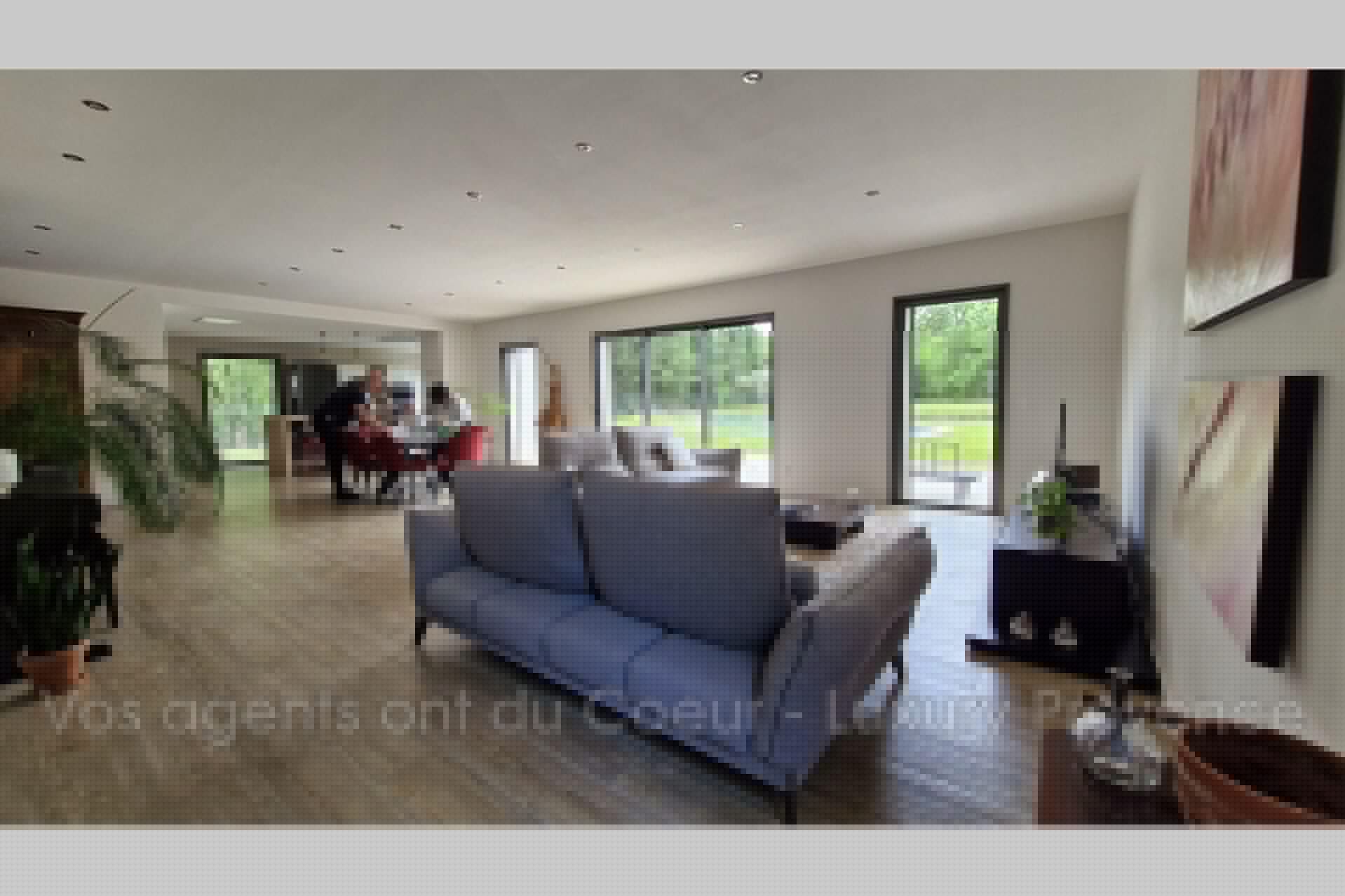 Photo 11 — LUXURY PROVENCE