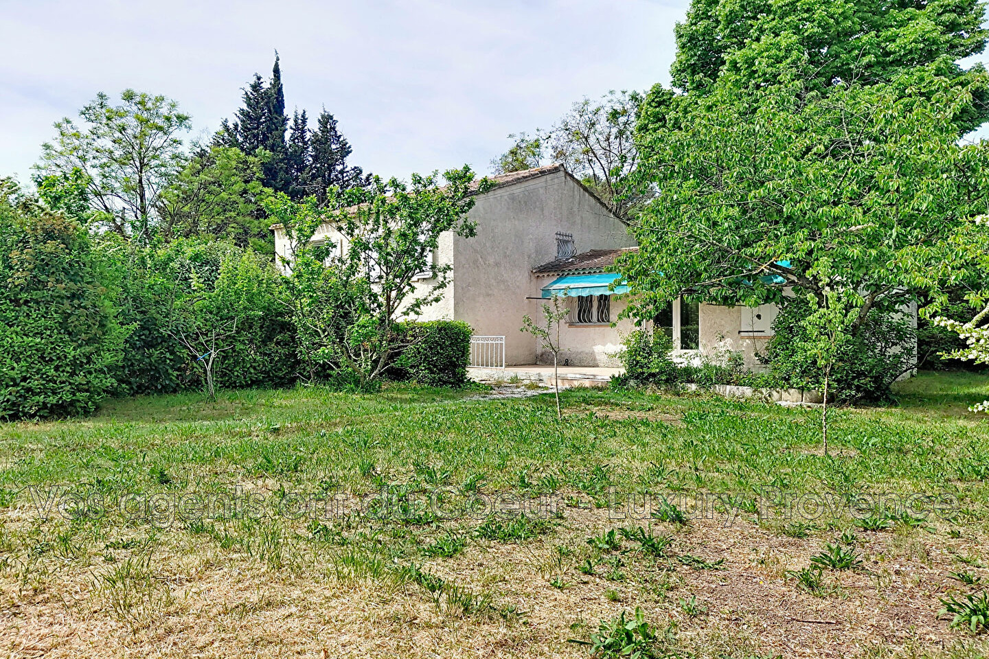Photo 14 — LUXURY PROVENCE