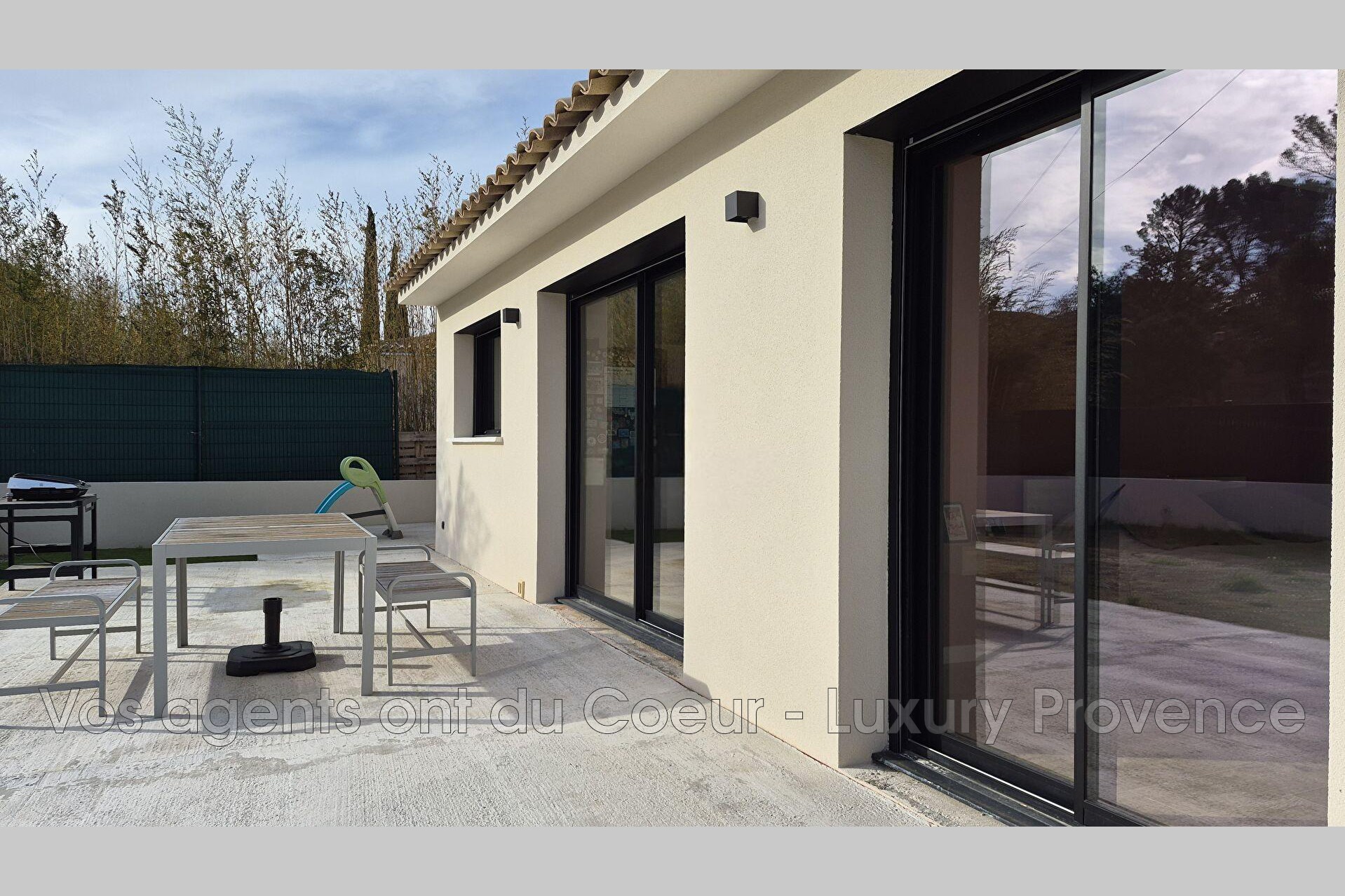 Photo 15 — LUXURY PROVENCE
