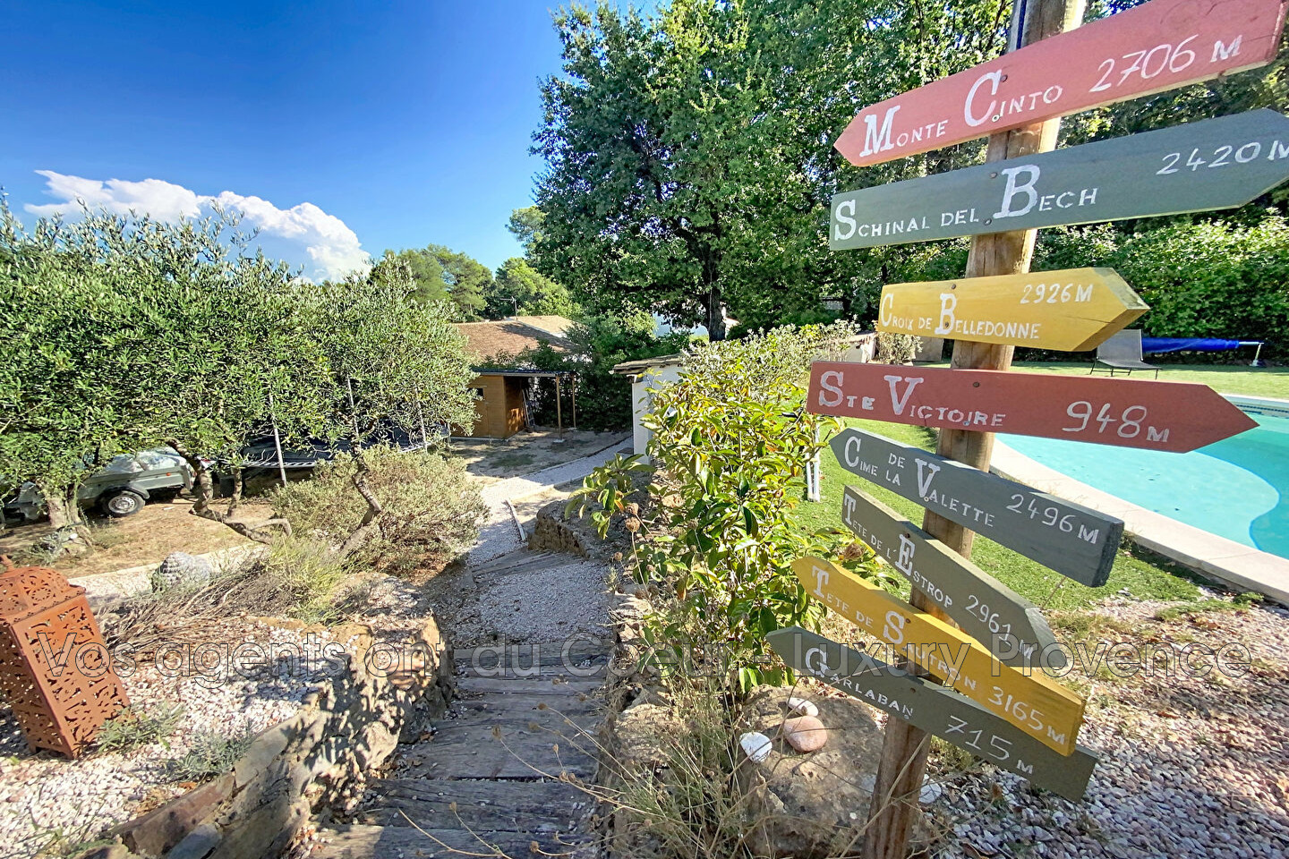 Photo 13 — LUXURY PROVENCE