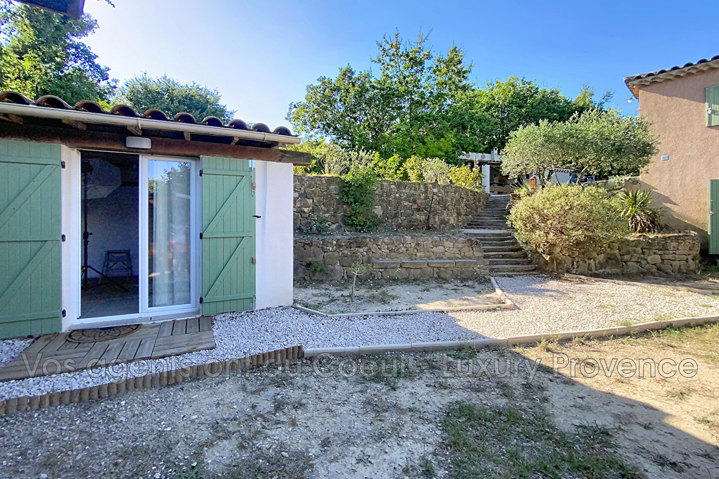 Photo 15 — LUXURY PROVENCE
