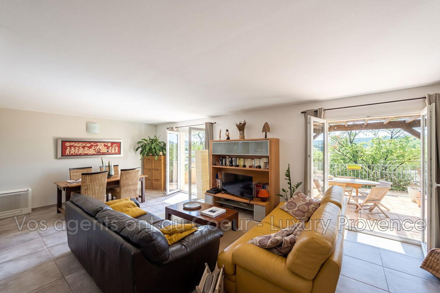 Photo 2 — LUXURY PROVENCE