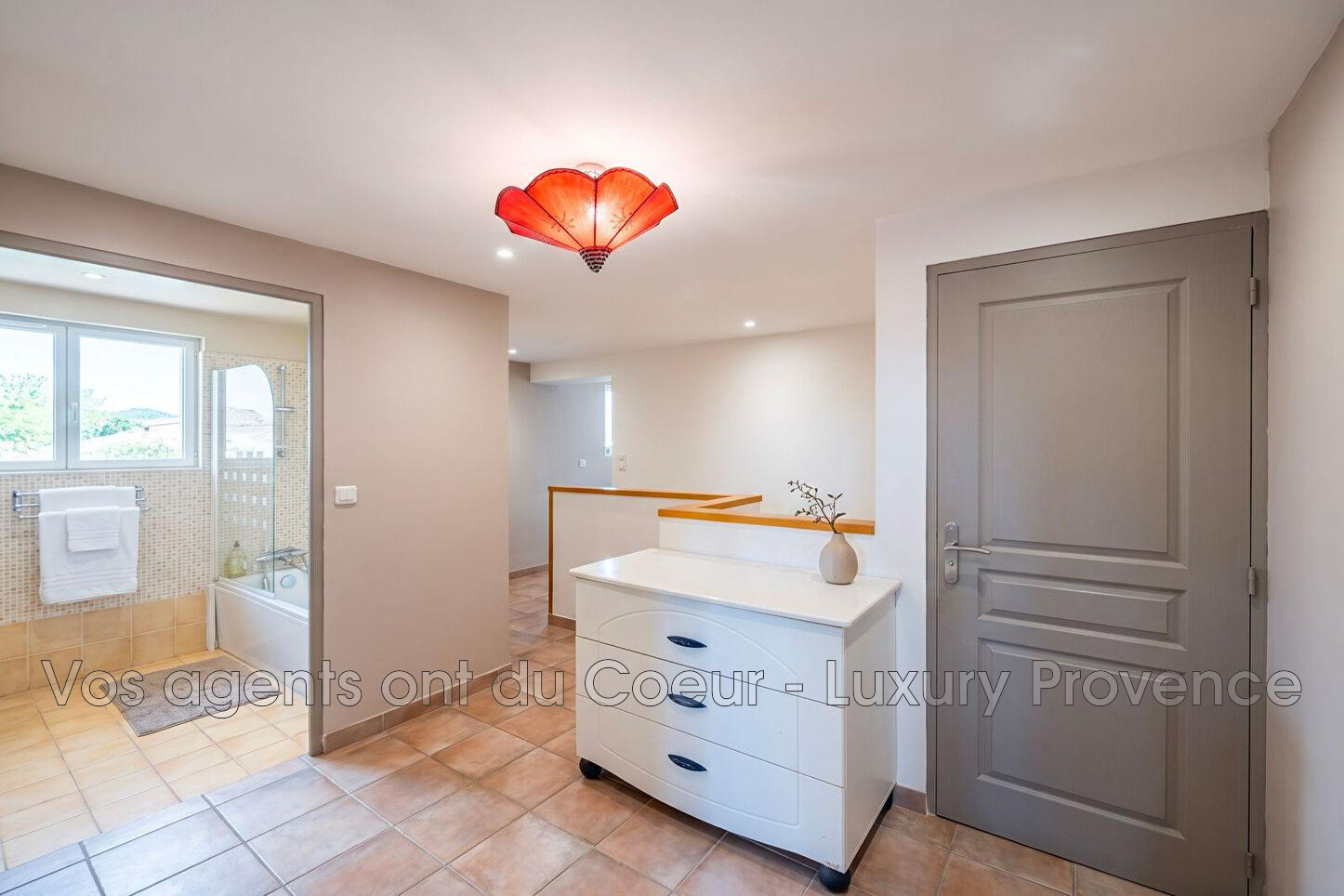 Photo 5 — LUXURY PROVENCE