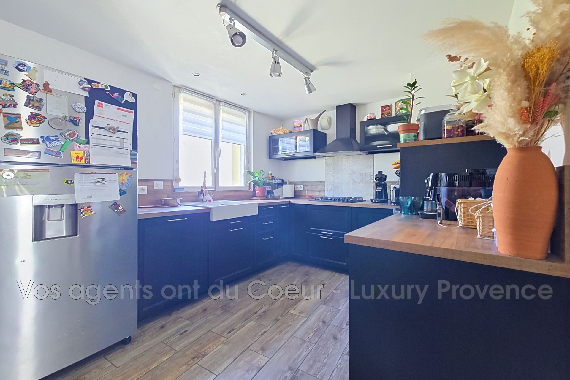 Photo 10 — LUXURY PROVENCE