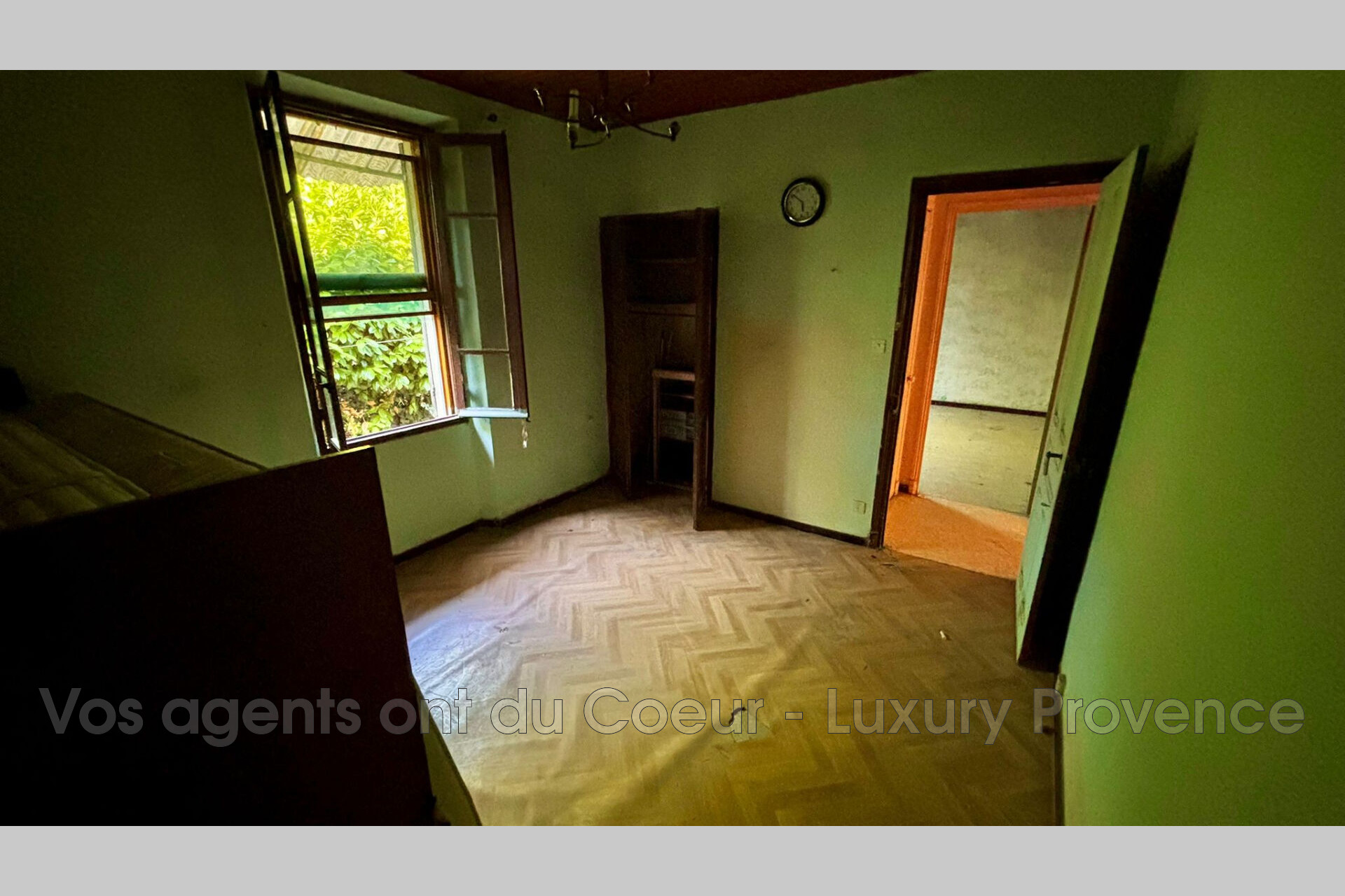Photo 7 — LUXURY PROVENCE