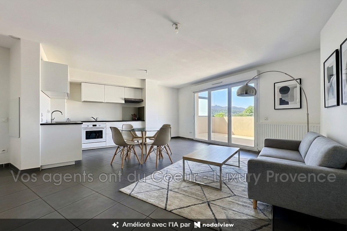 Photo 3 — LUXURY PROVENCE