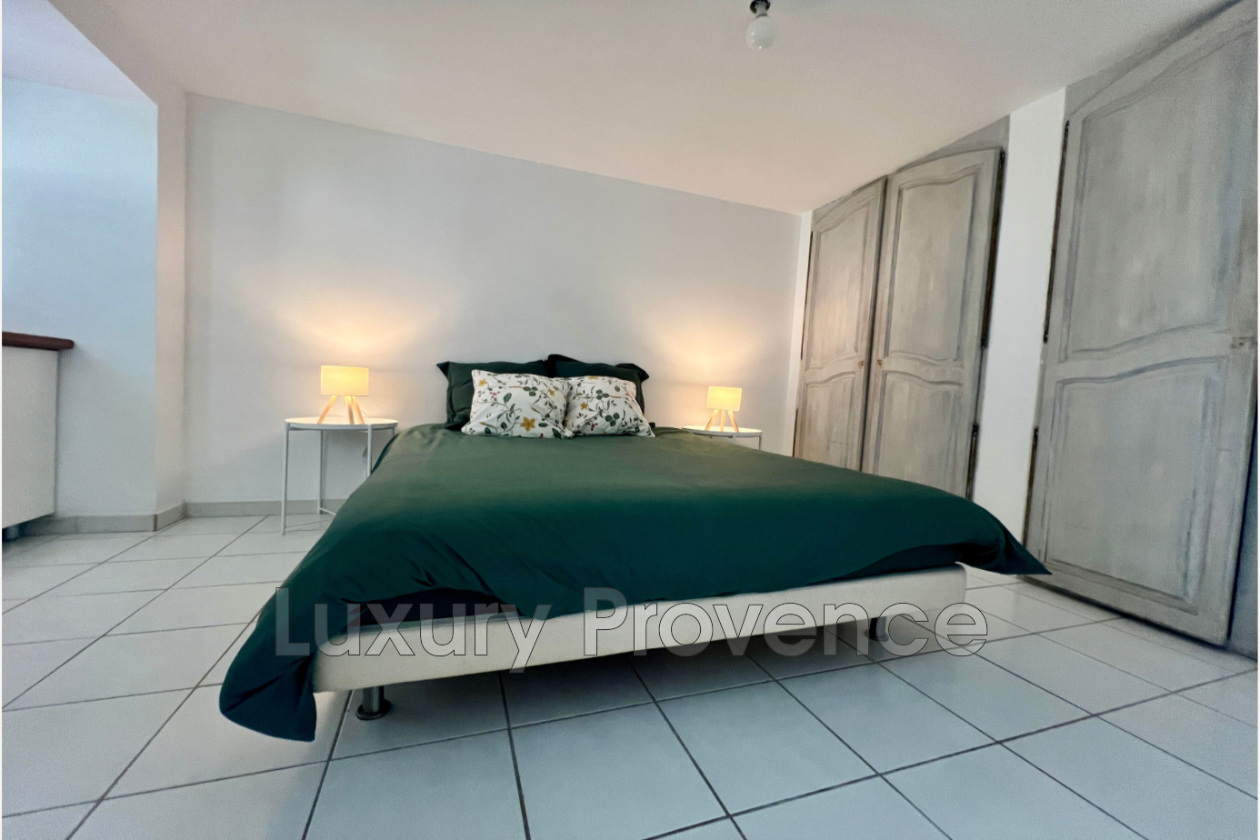 Photo 7 — LUXURY PROVENCE