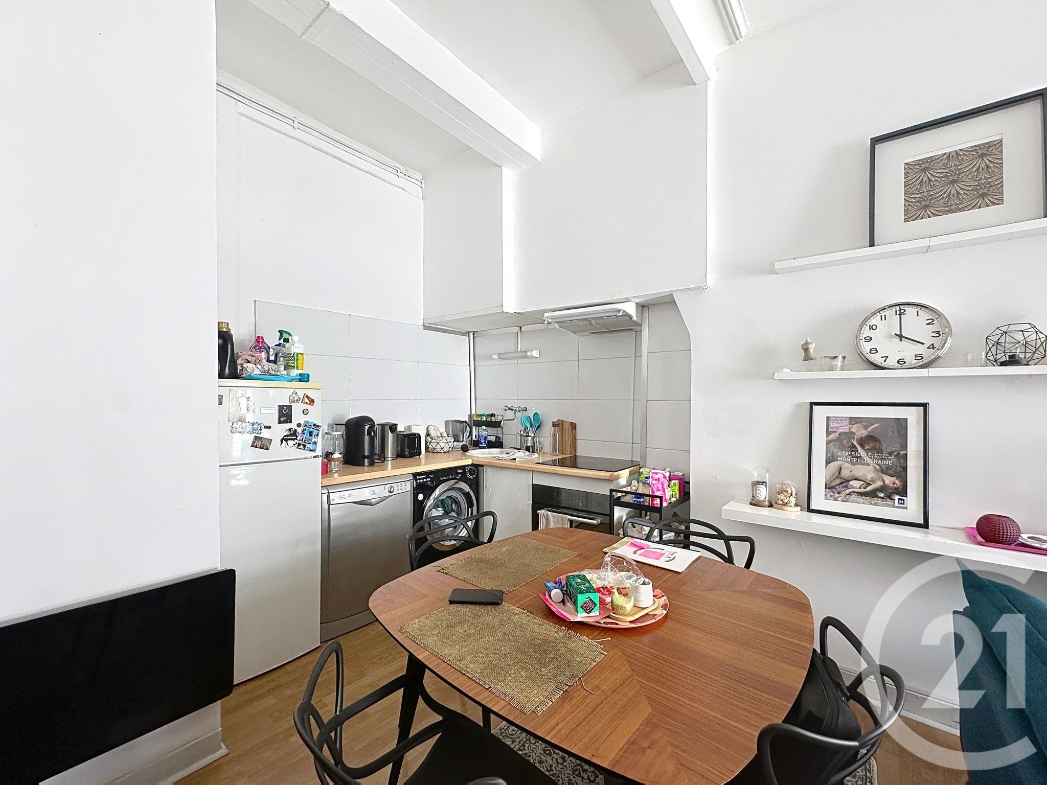 Photo 3 — Century 21 Eurogestrim