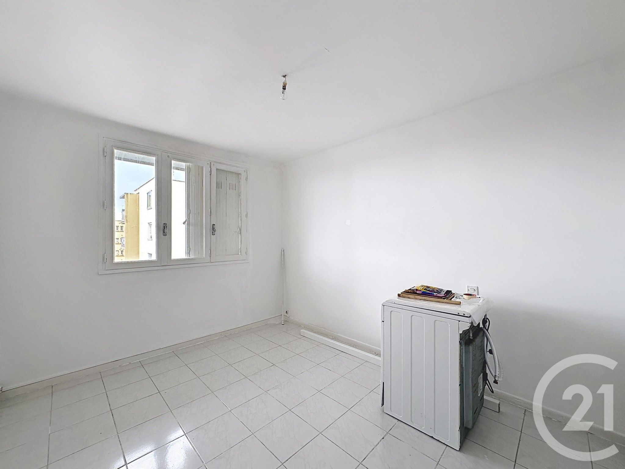 Photo 4 — Century 21 Eurogestrim
