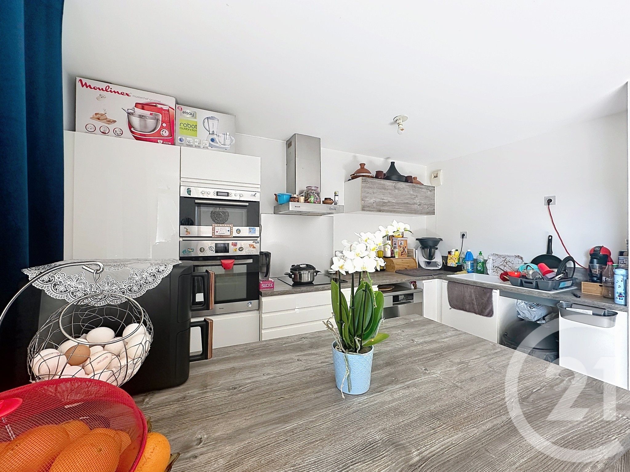 Photo 3 — Century 21 Eurogestrim