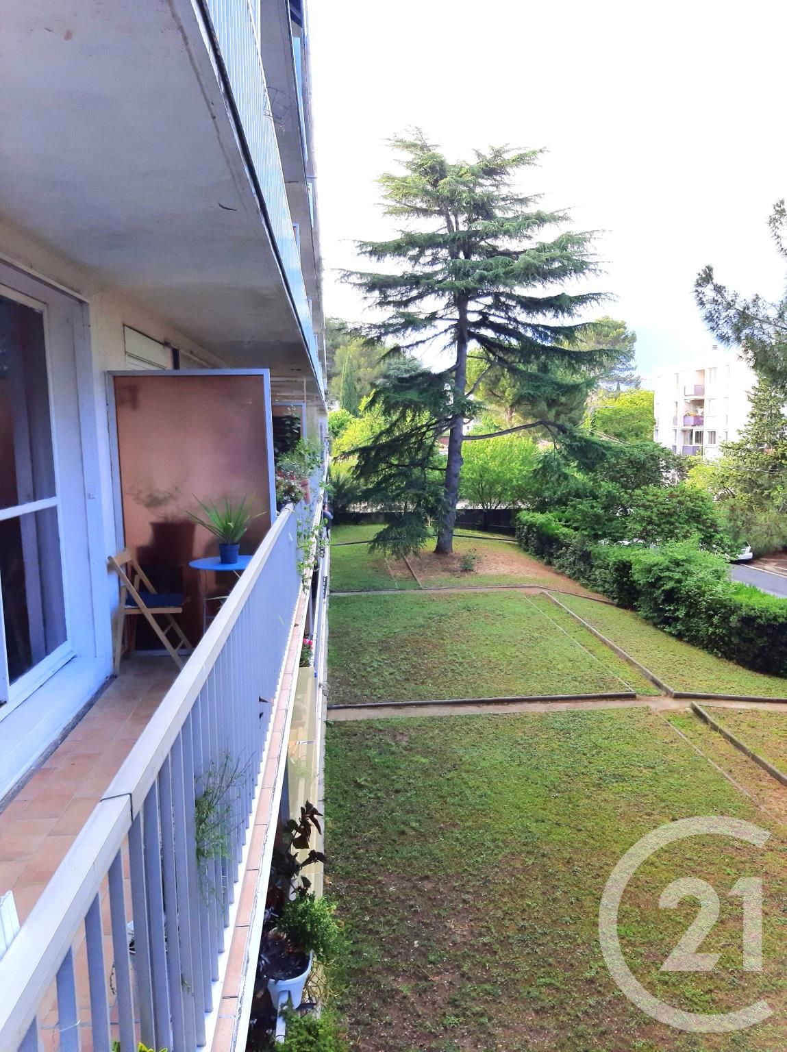 Photo 7 — Century 21 Eurogestrim