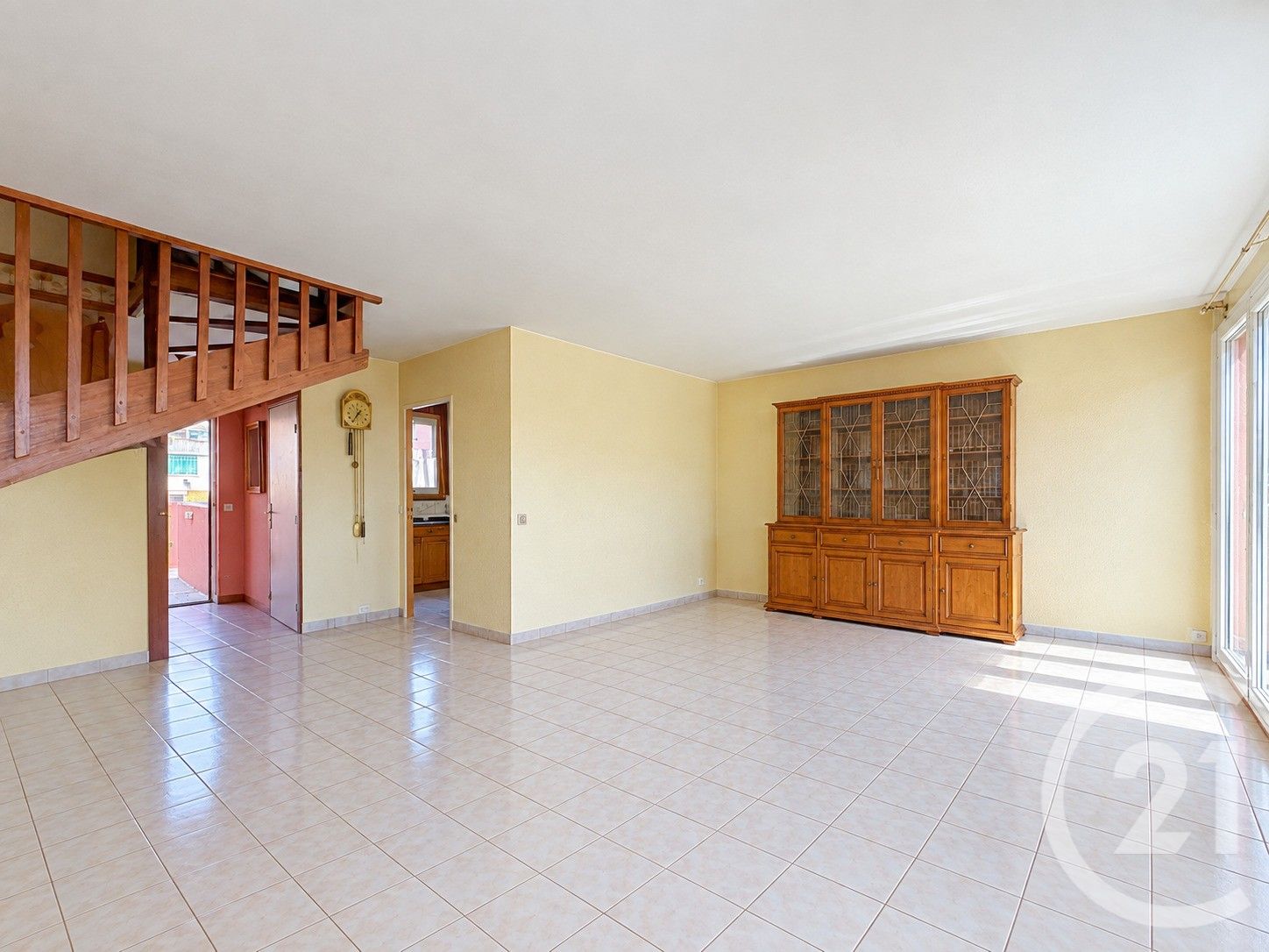Photo 2 — Century 21 Eurogestrim