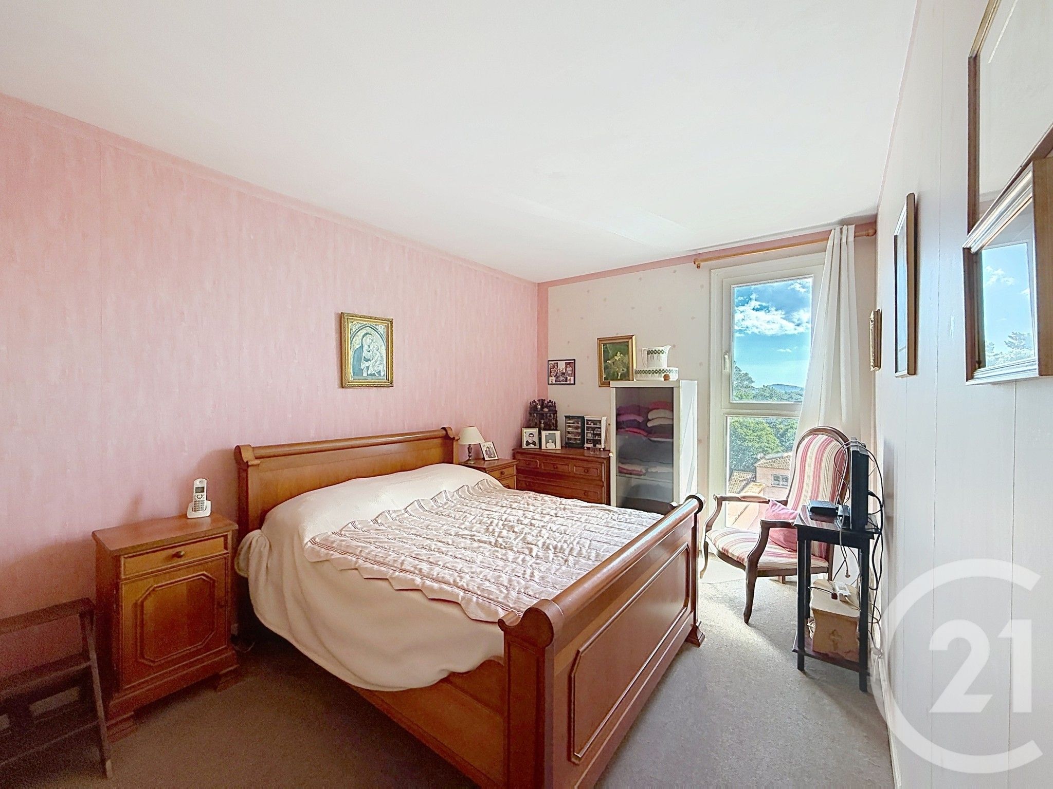 Photo 6 — Century 21 Eurogestrim