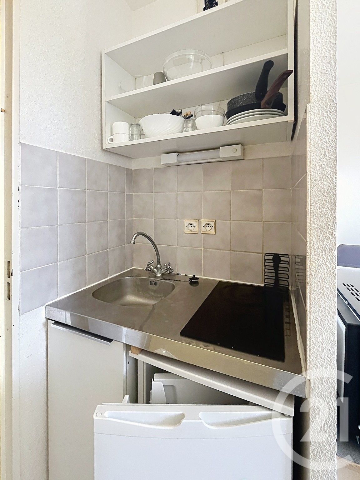 Photo 5 — Century 21 Eurogestrim