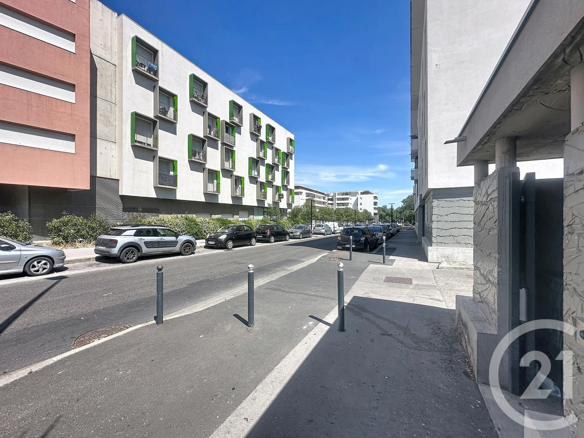 Photo 3 — Century 21 Eurogestrim