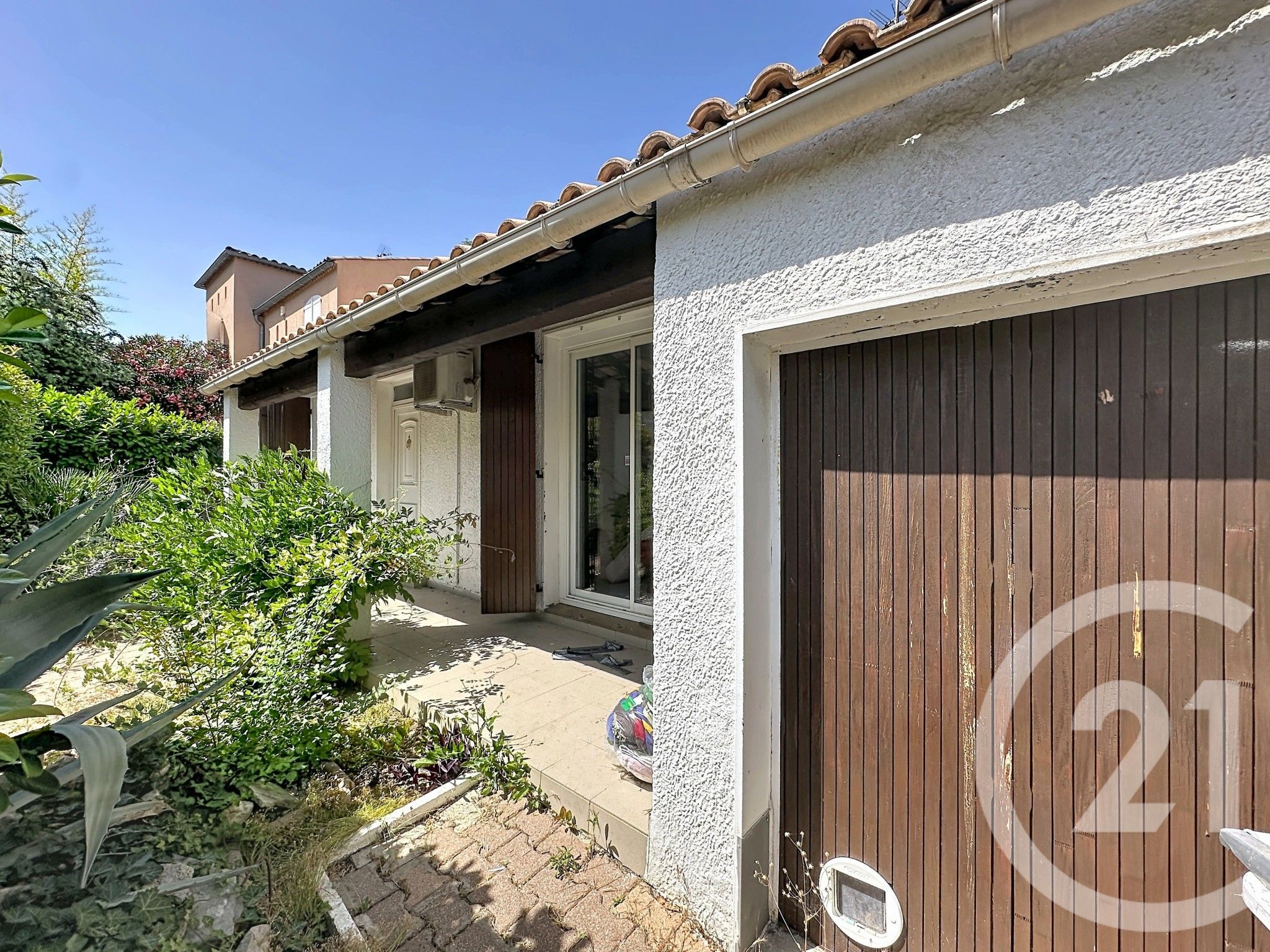 Photo 12 — Century 21 Eurogestrim