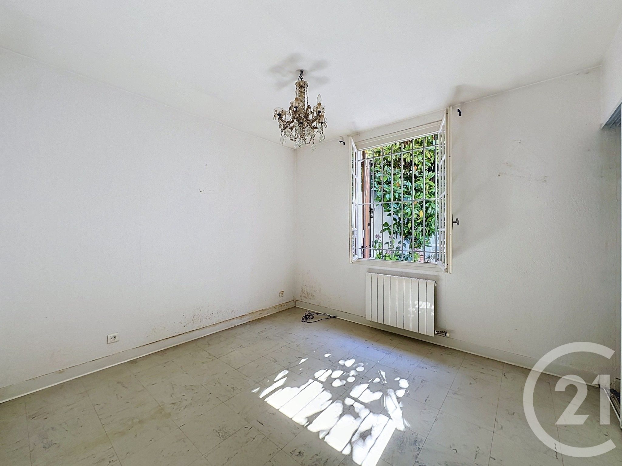 Photo 6 — Century 21 Eurogestrim