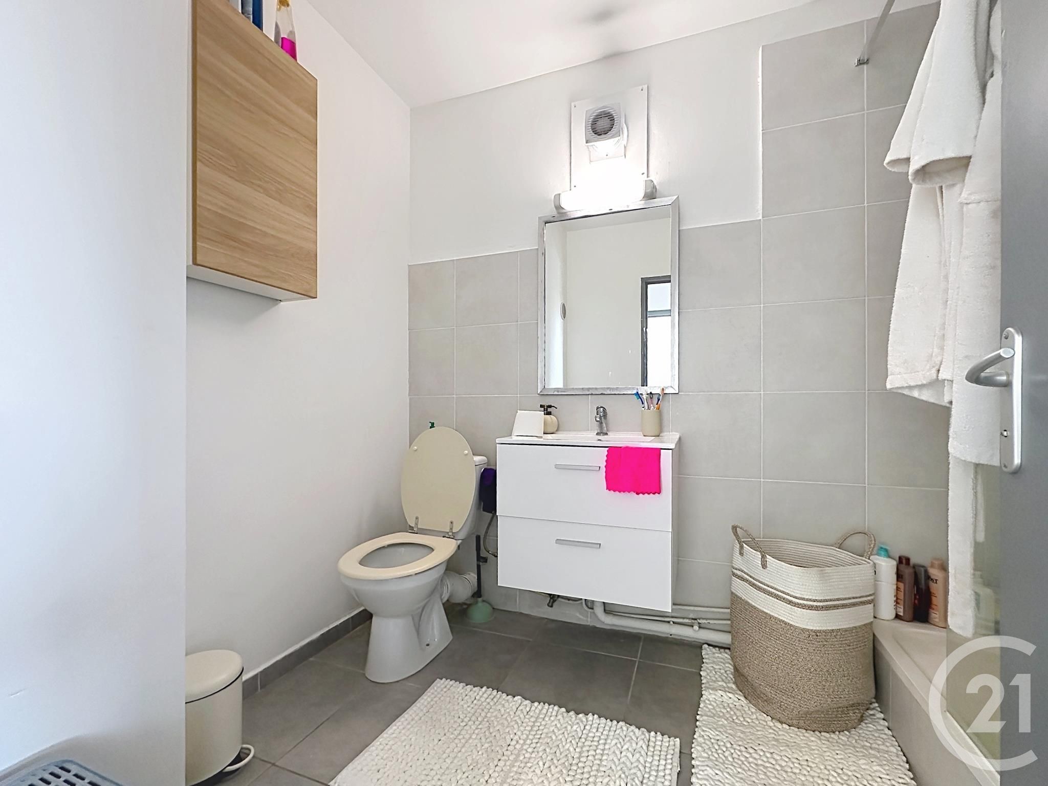 Photo 5 — Century 21 Eurogestrim