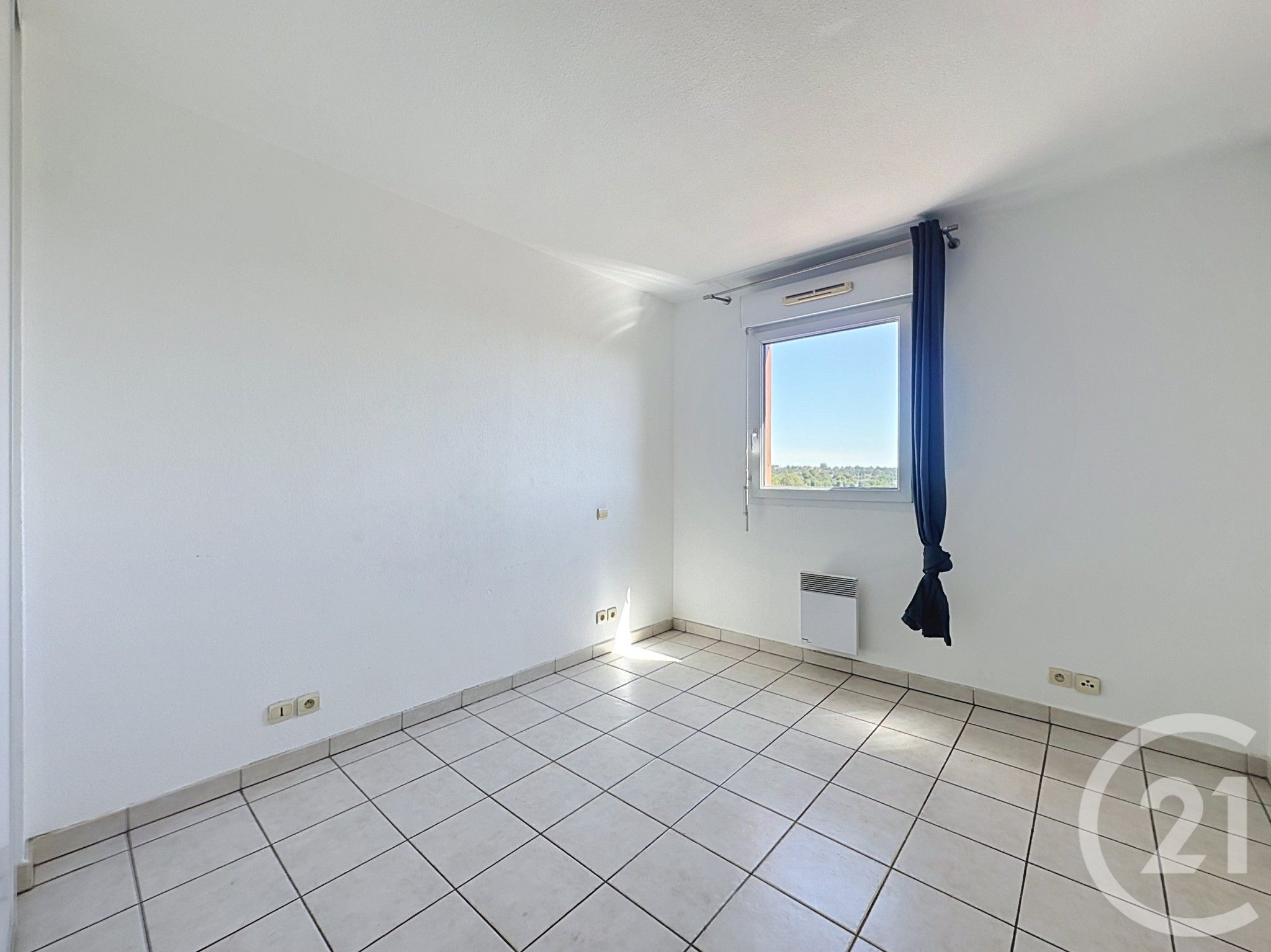 Photo 6 — Century 21 Eurogestrim