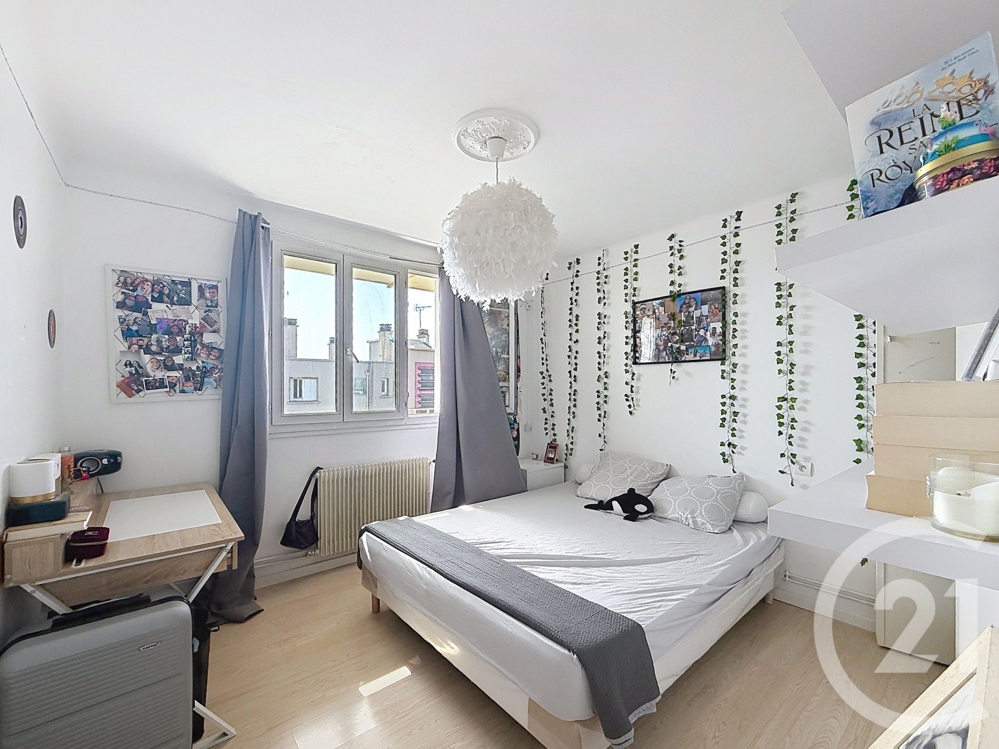 Photo 4 — Century 21 Eurogestrim