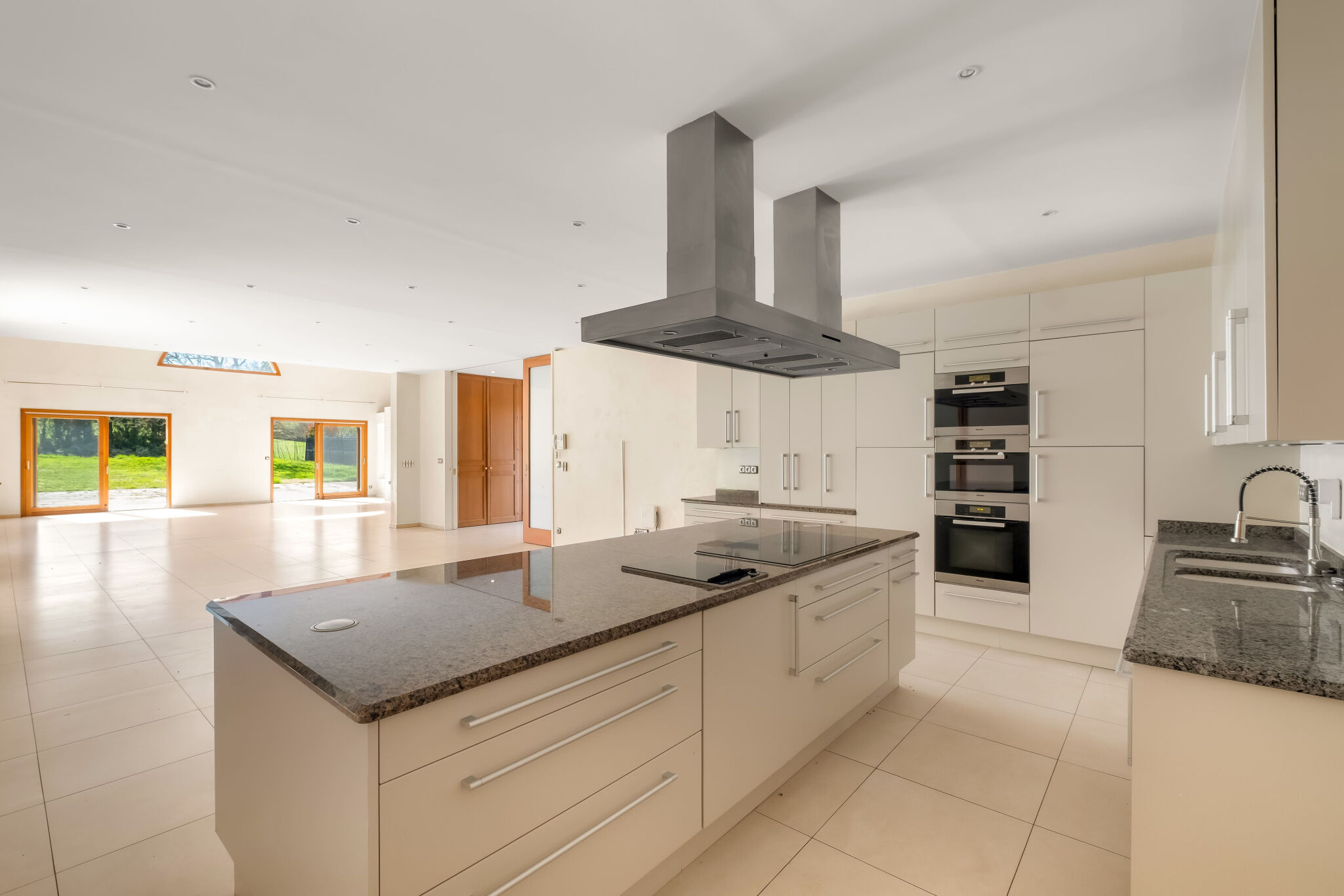 Photo 10 — JUNE IMMOBILIER