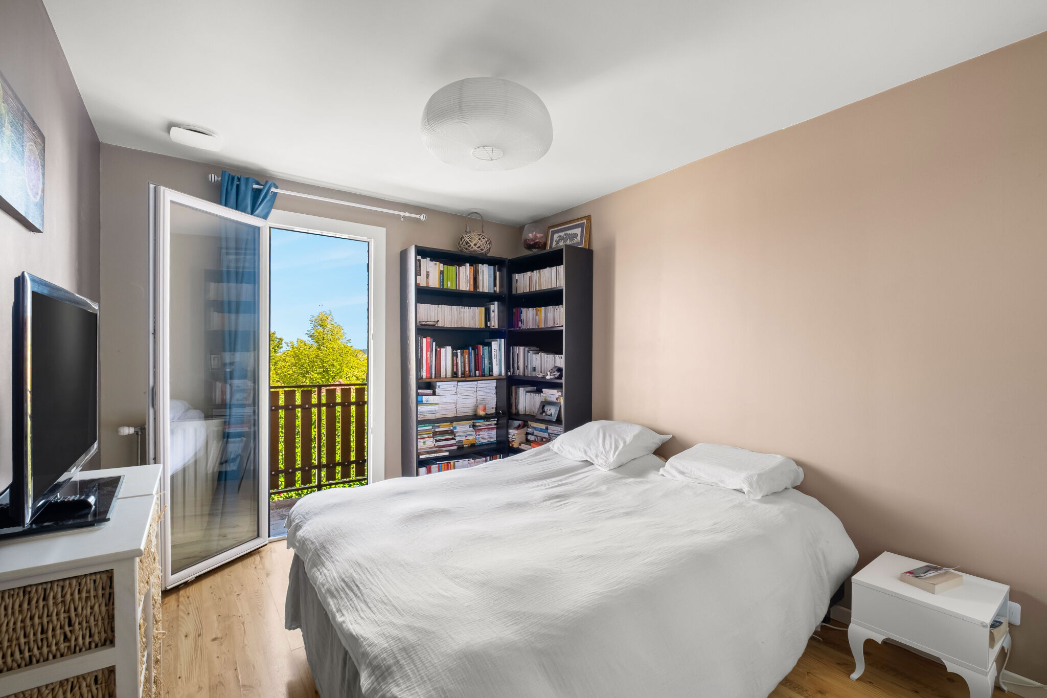 Photo 11 — JUNE IMMOBILIER