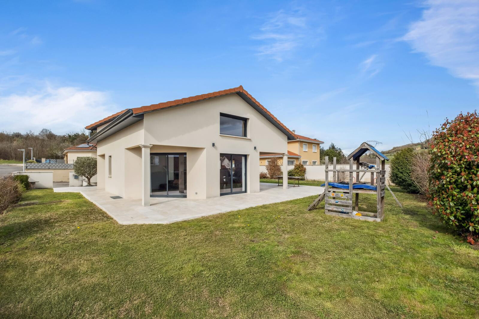Photo 16 — JUNE IMMOBILIER