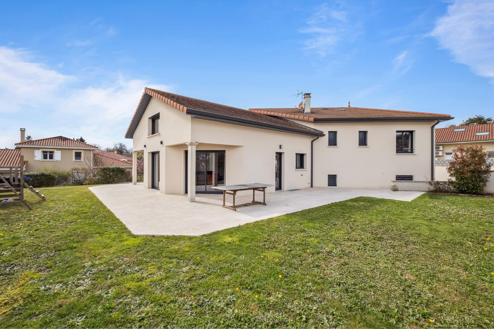 Photo 19 — JUNE IMMOBILIER