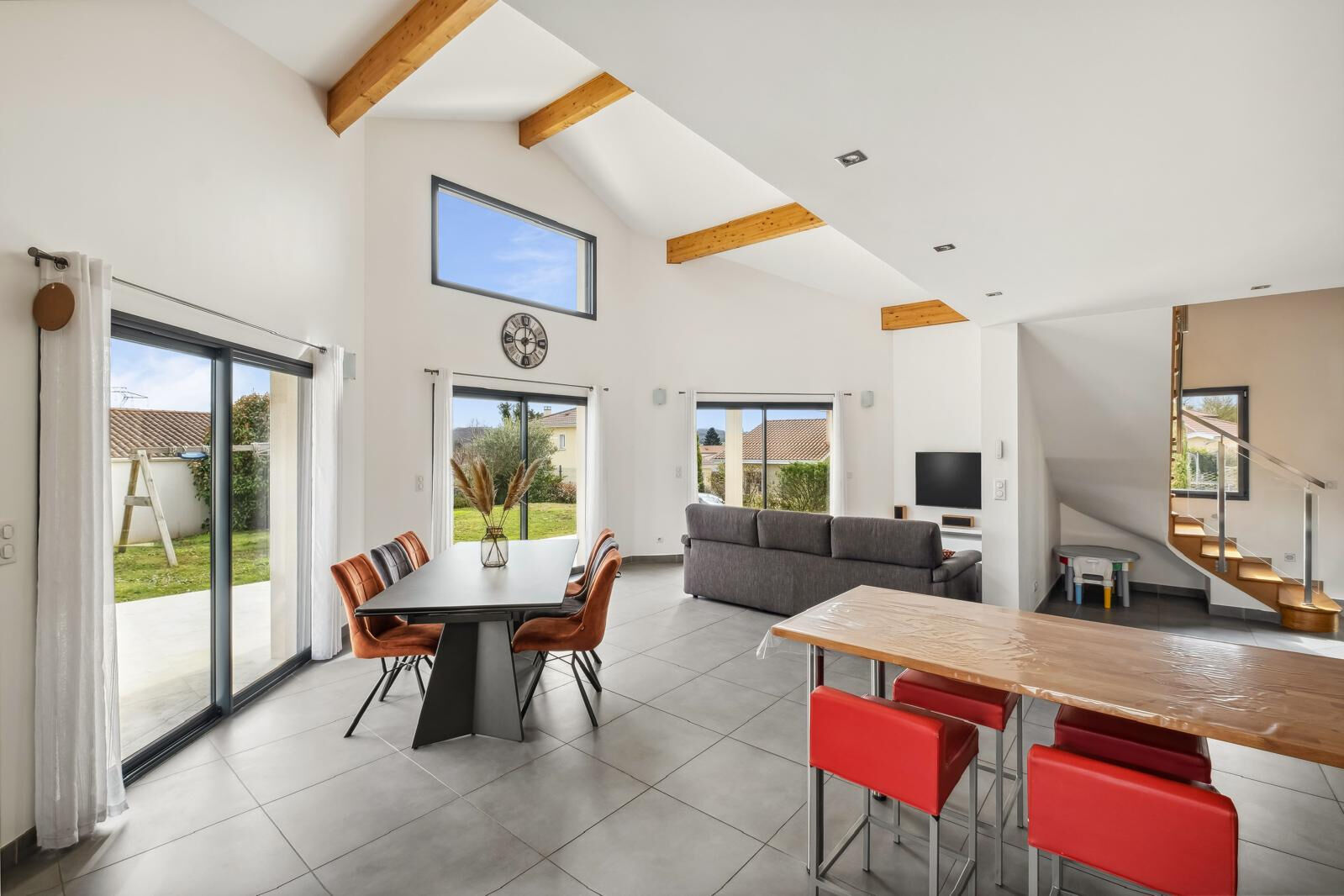 Photo 3 — JUNE IMMOBILIER