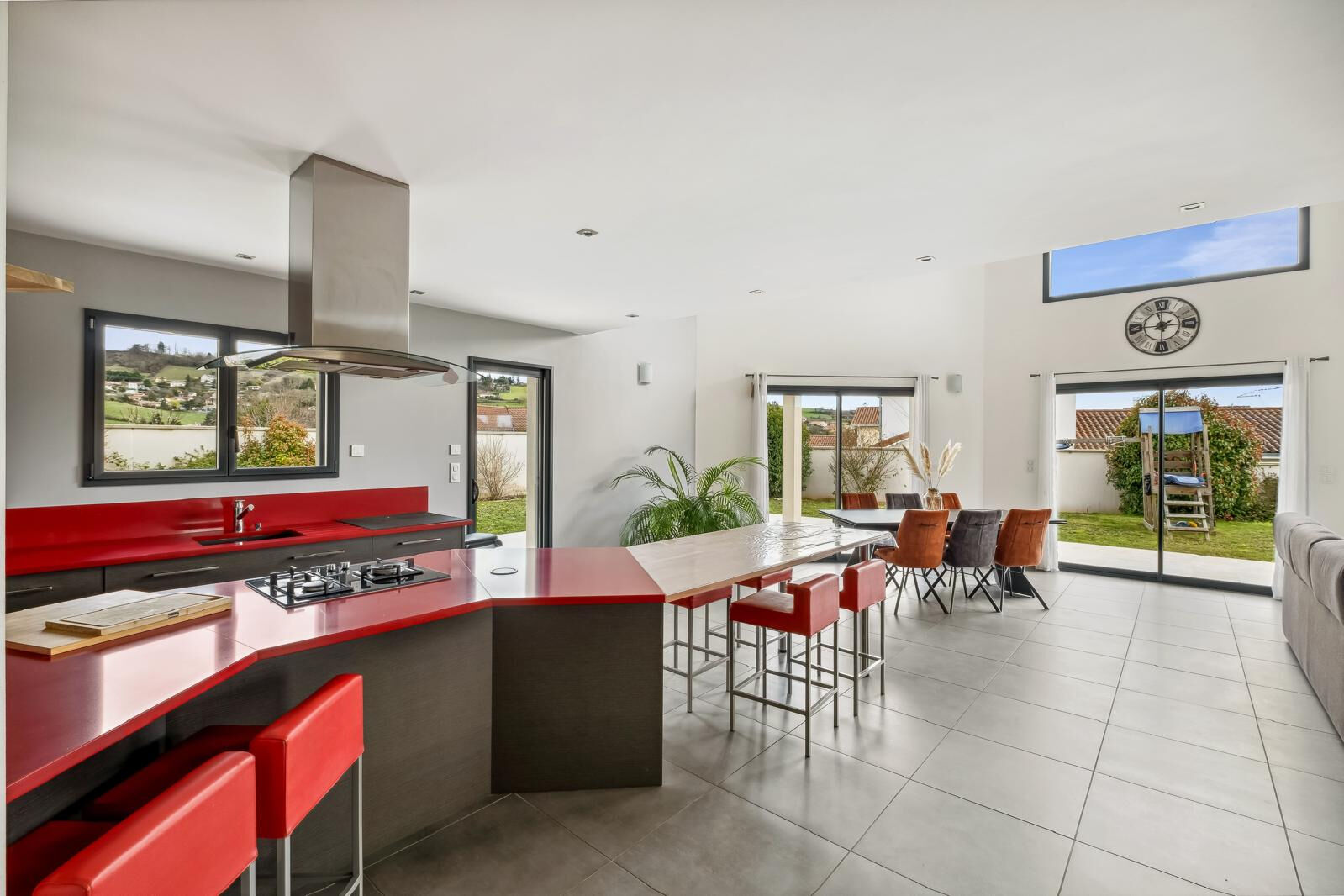 Photo 6 — JUNE IMMOBILIER