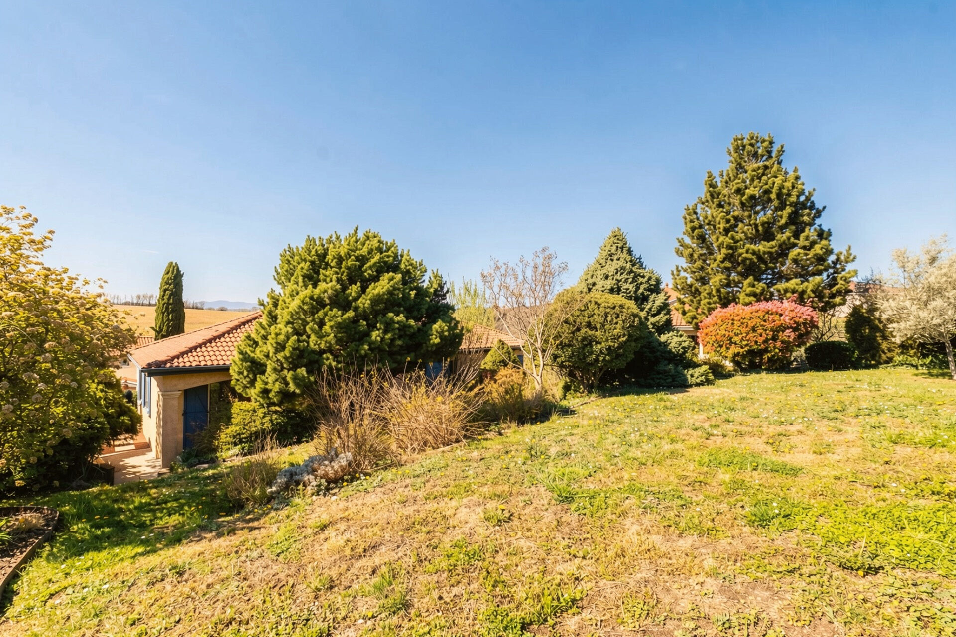 Photo 20 — JUNE IMMOBILIER