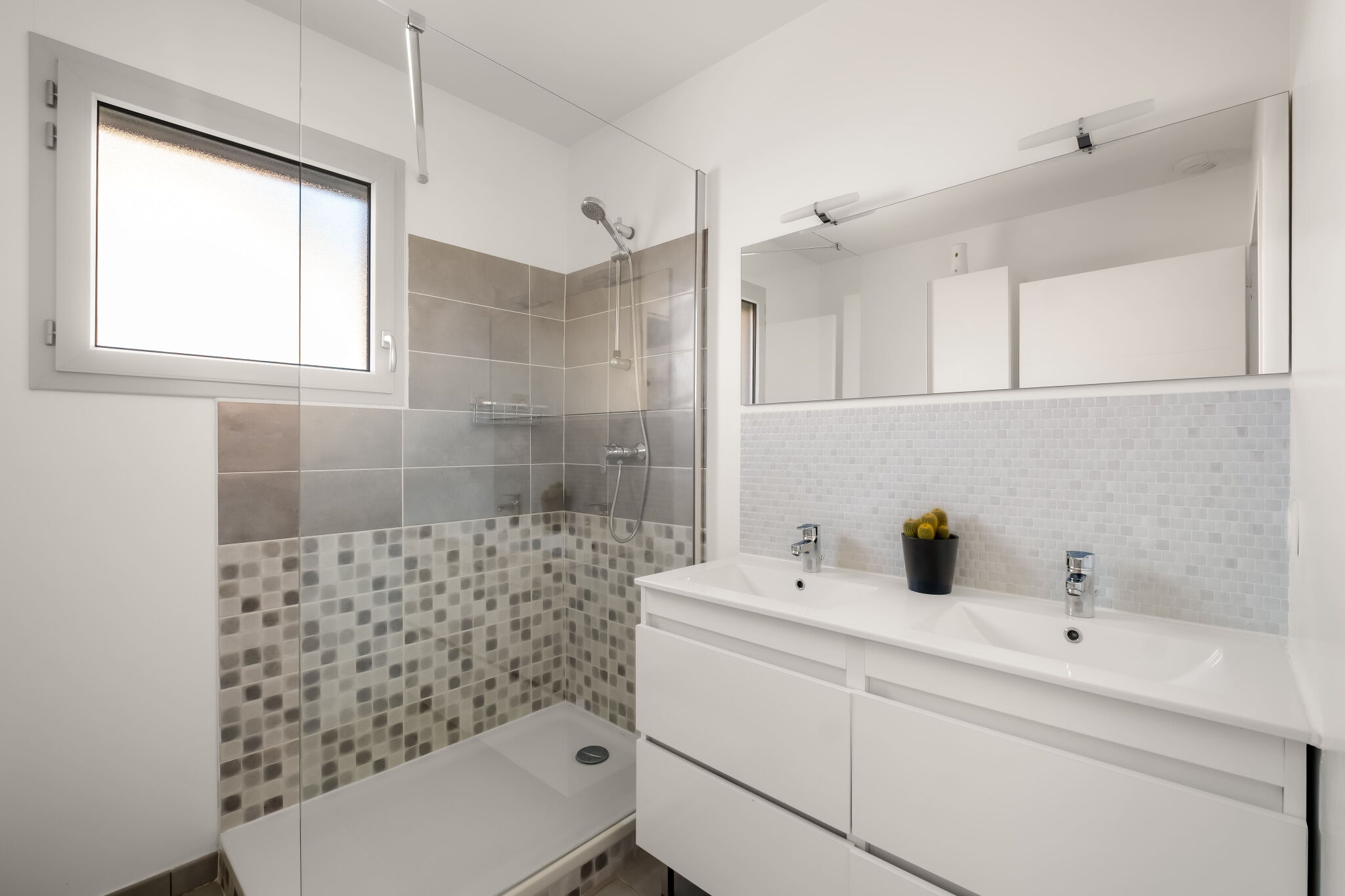 Photo 16 — JUNE IMMOBILIER