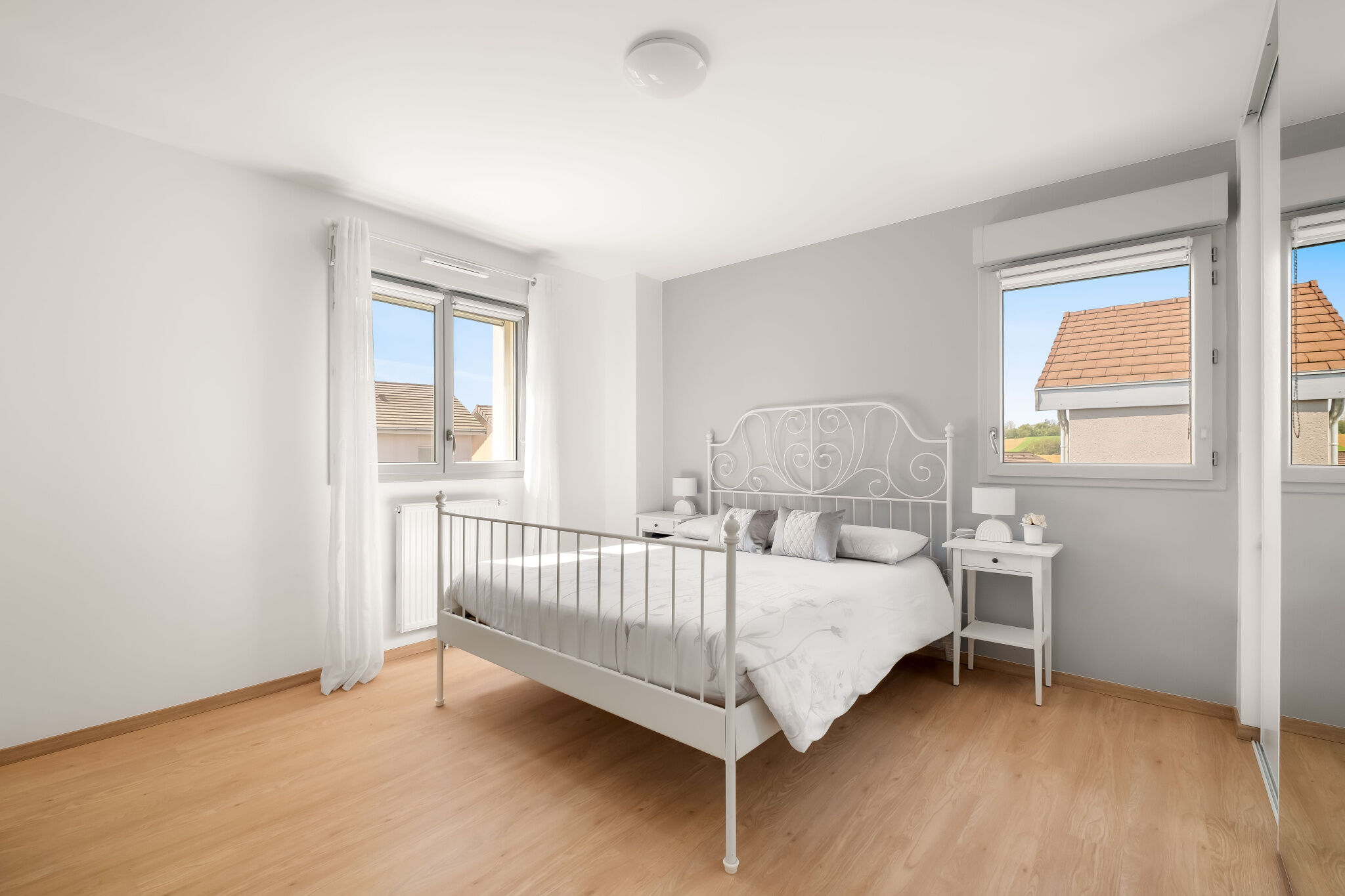 Photo 12 — JUNE IMMOBILIER
