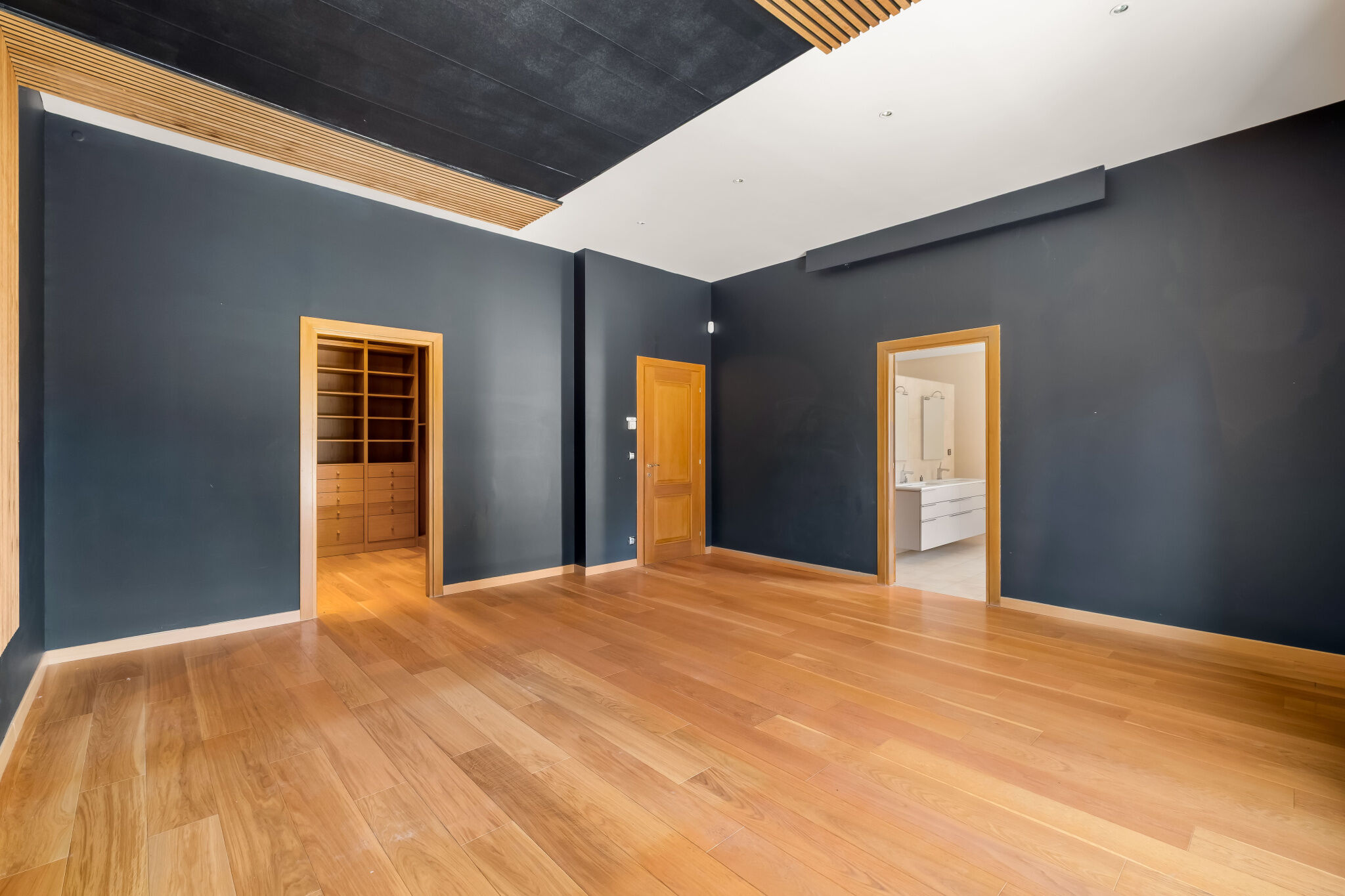 Photo 13 — JUNE IMMOBILIER