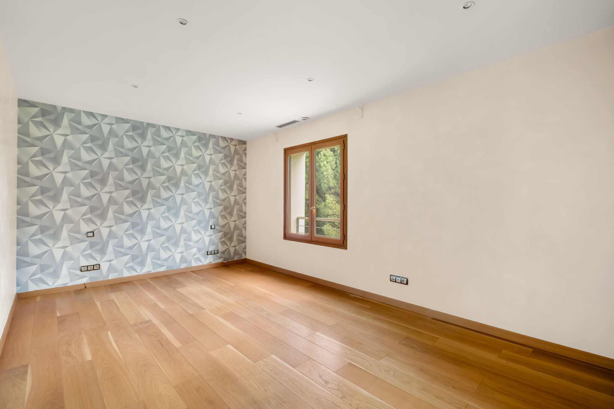 Photo 19 — JUNE IMMOBILIER