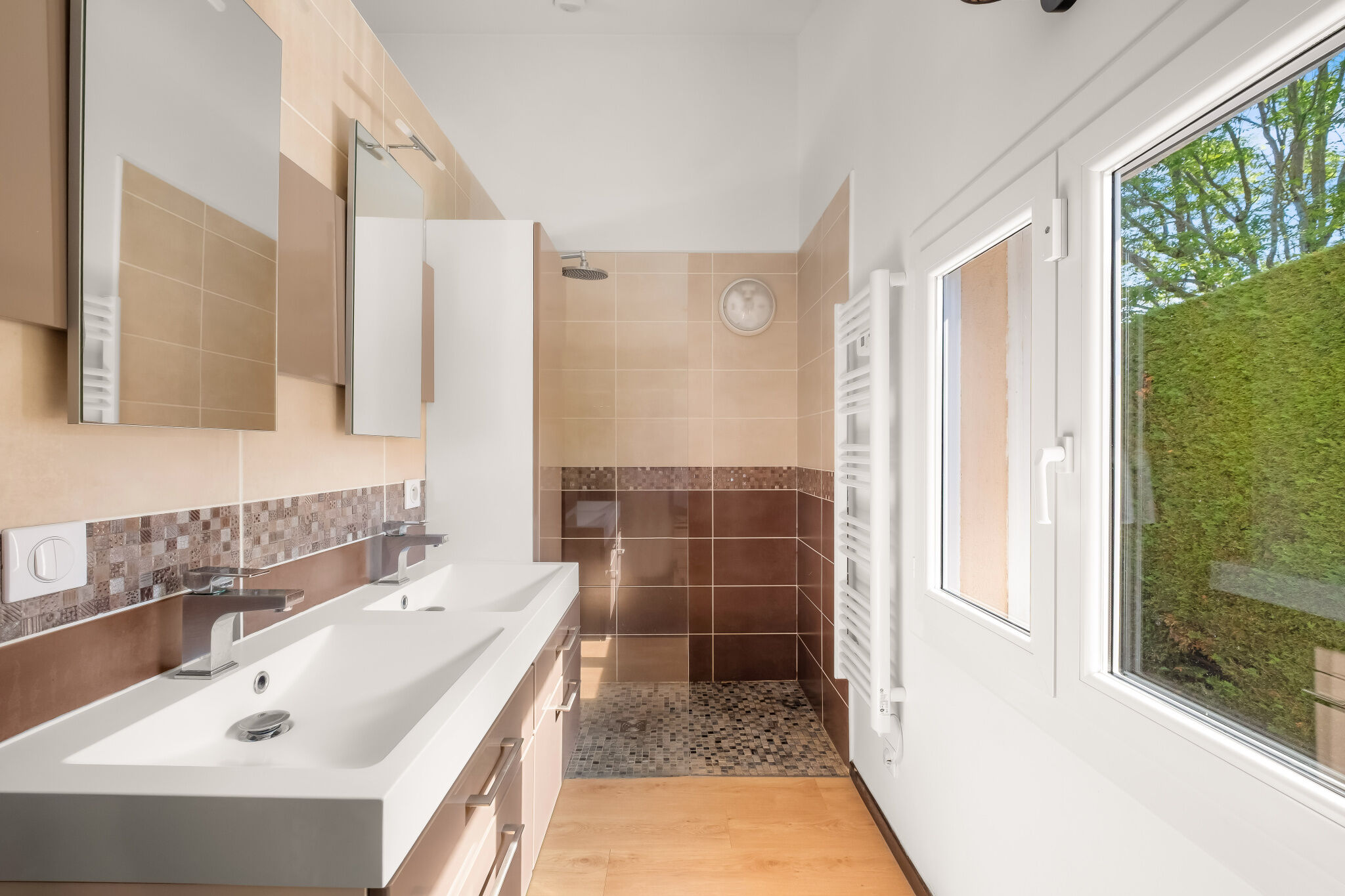 Photo 12 — JUNE IMMOBILIER