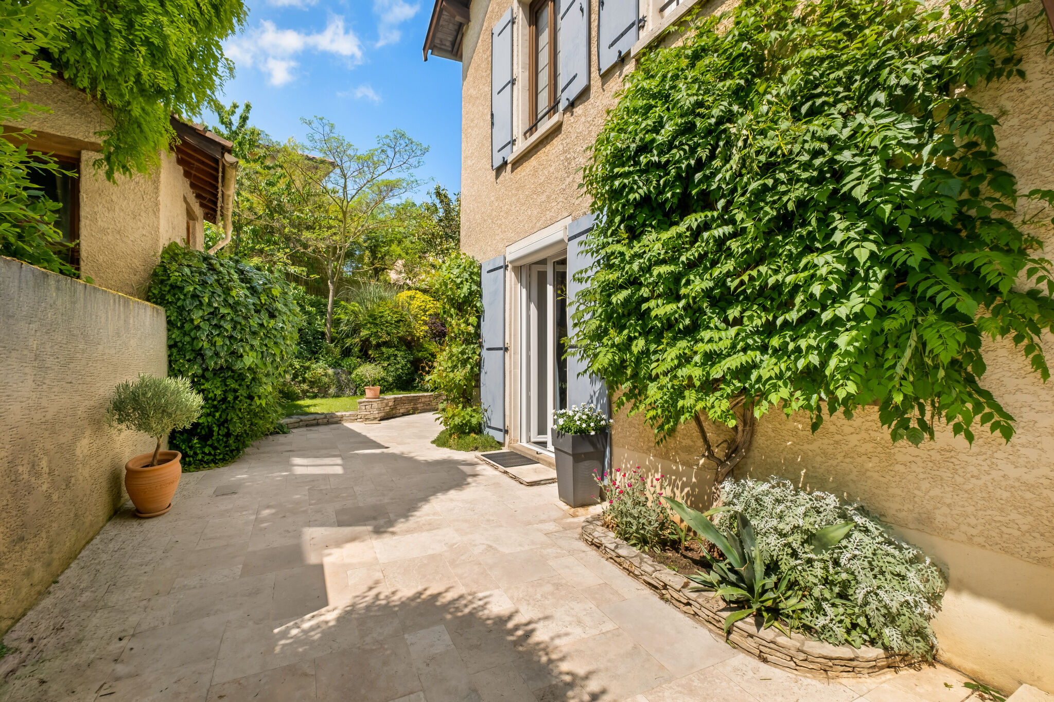 Photo 3 — JUNE IMMOBILIER