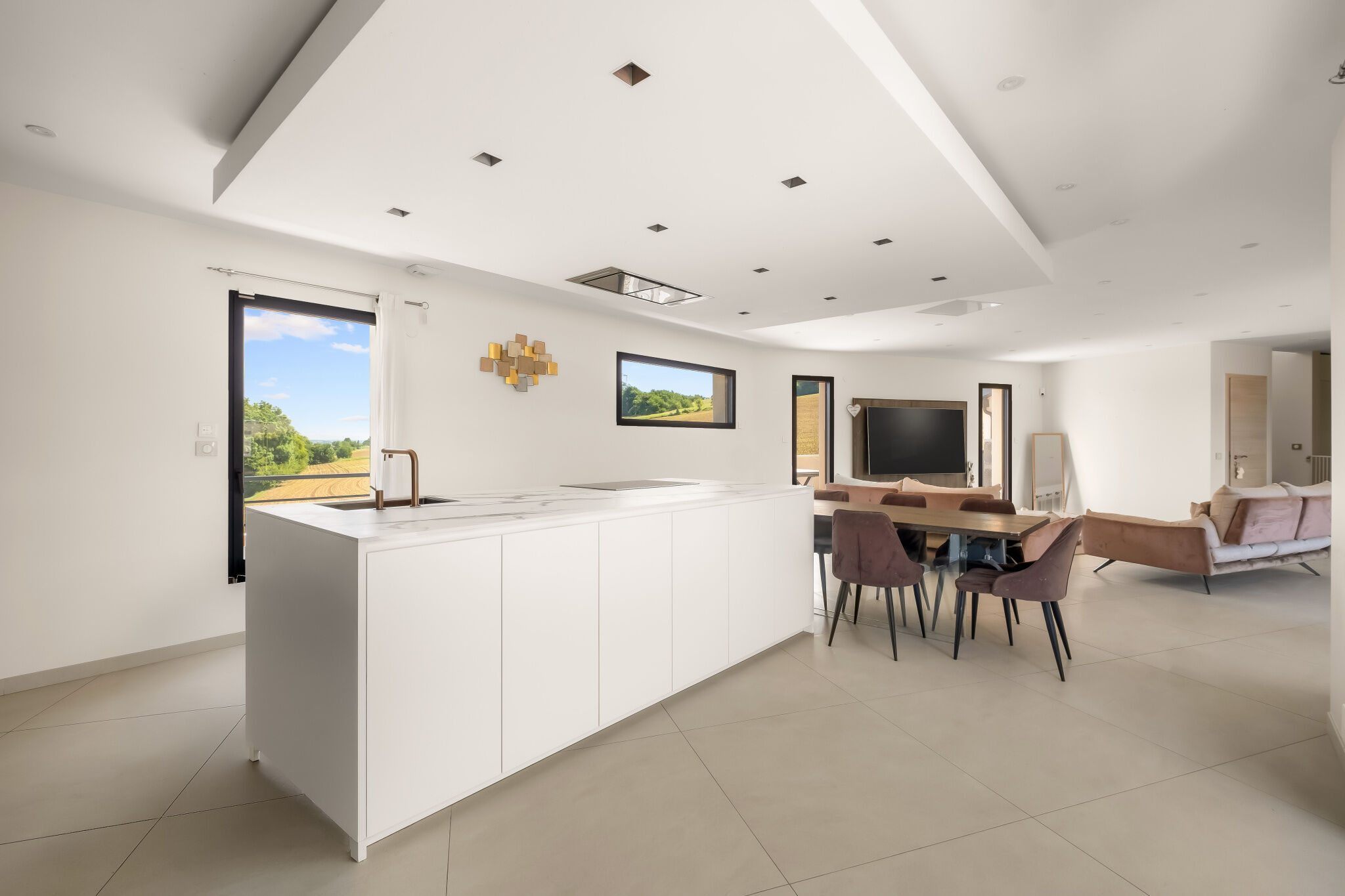 Photo 13 — JUNE IMMOBILIER