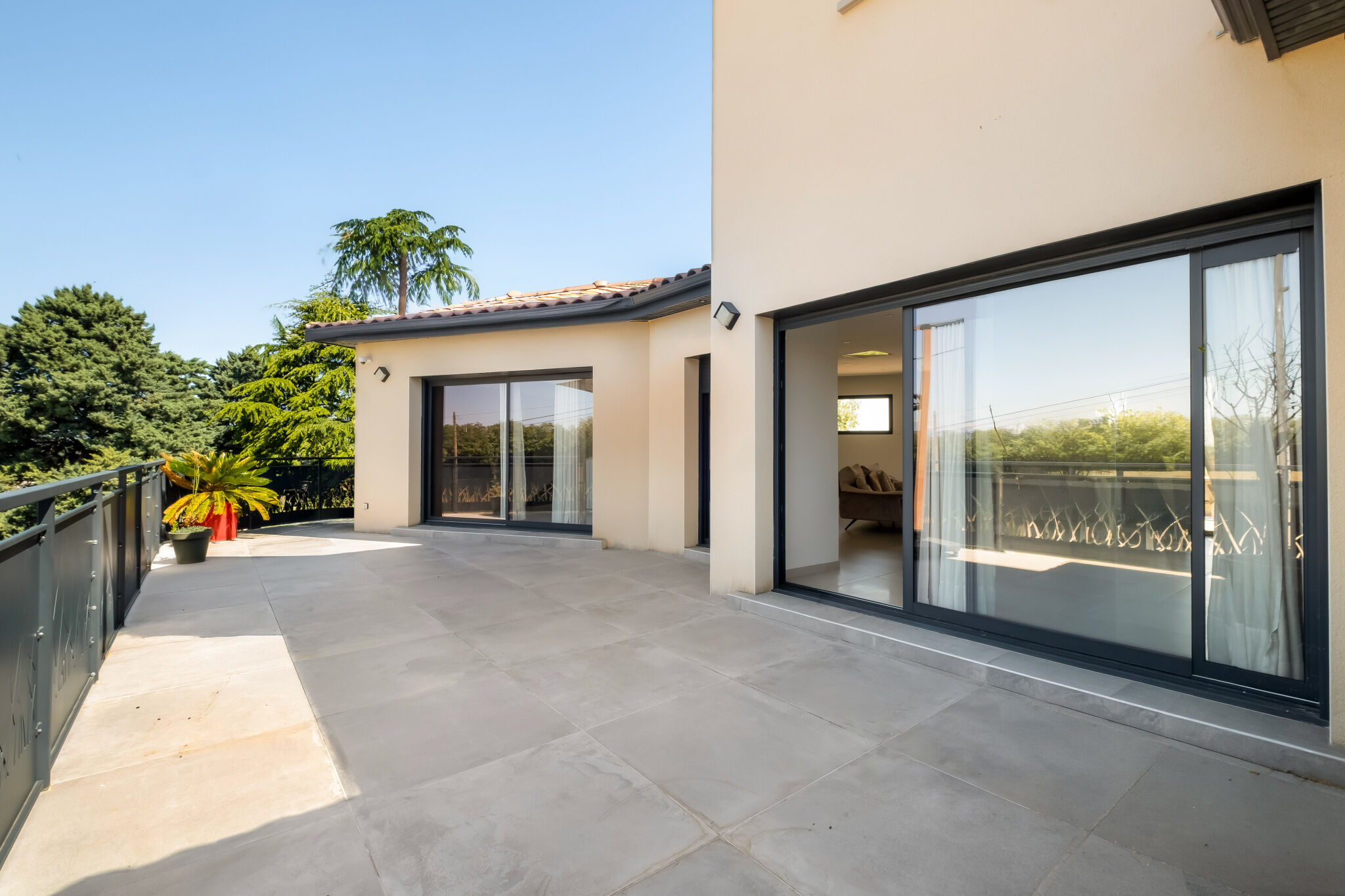 Photo 6 — JUNE IMMOBILIER