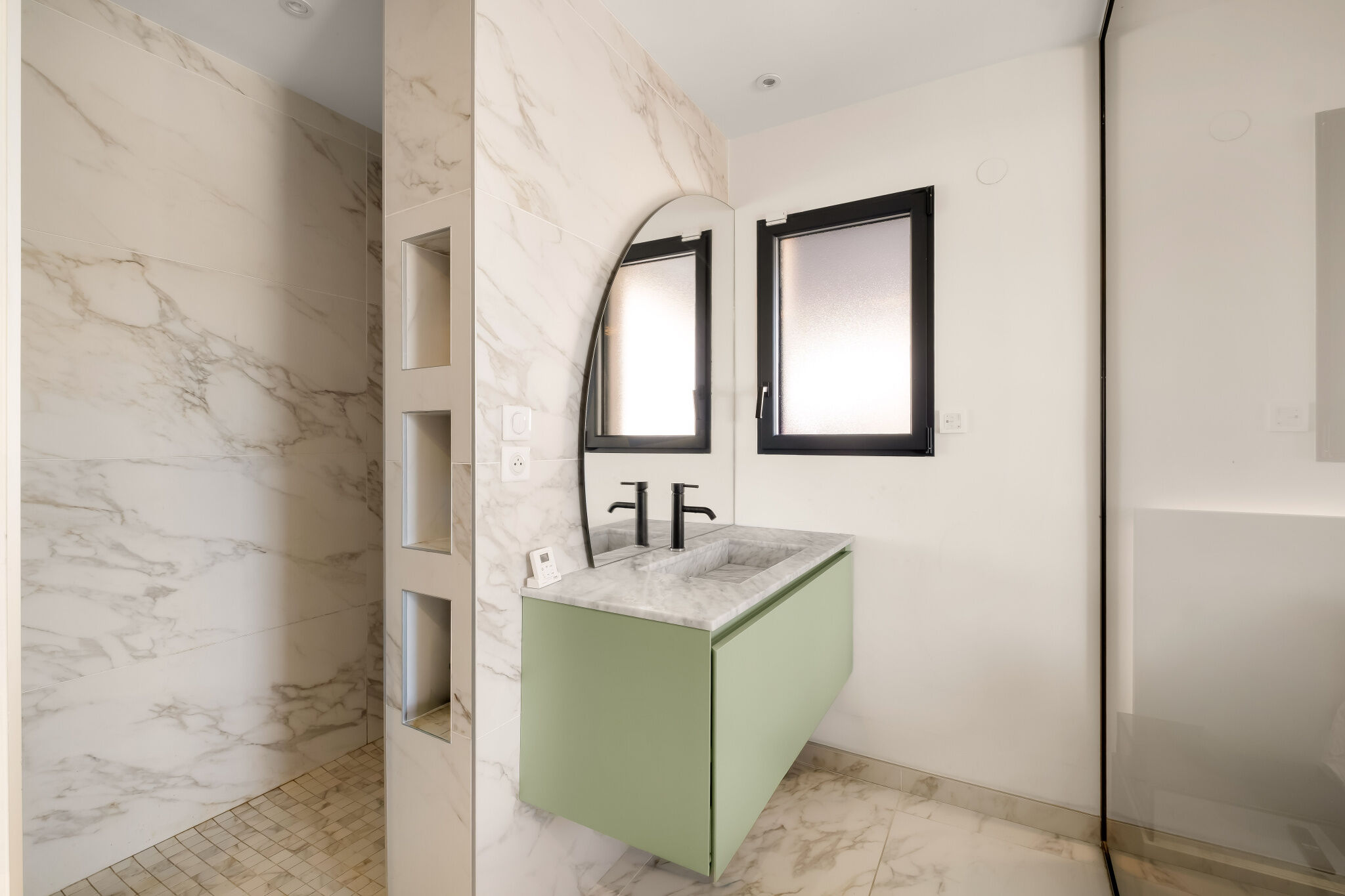 Photo 16 — JUNE IMMOBILIER
