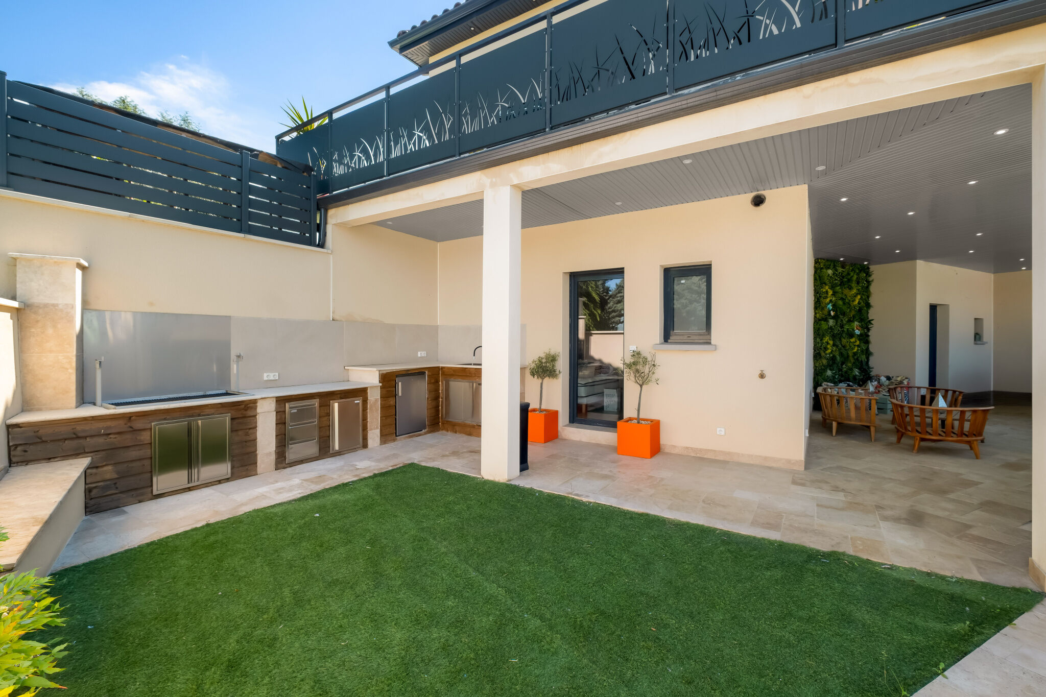 Photo 5 — JUNE IMMOBILIER