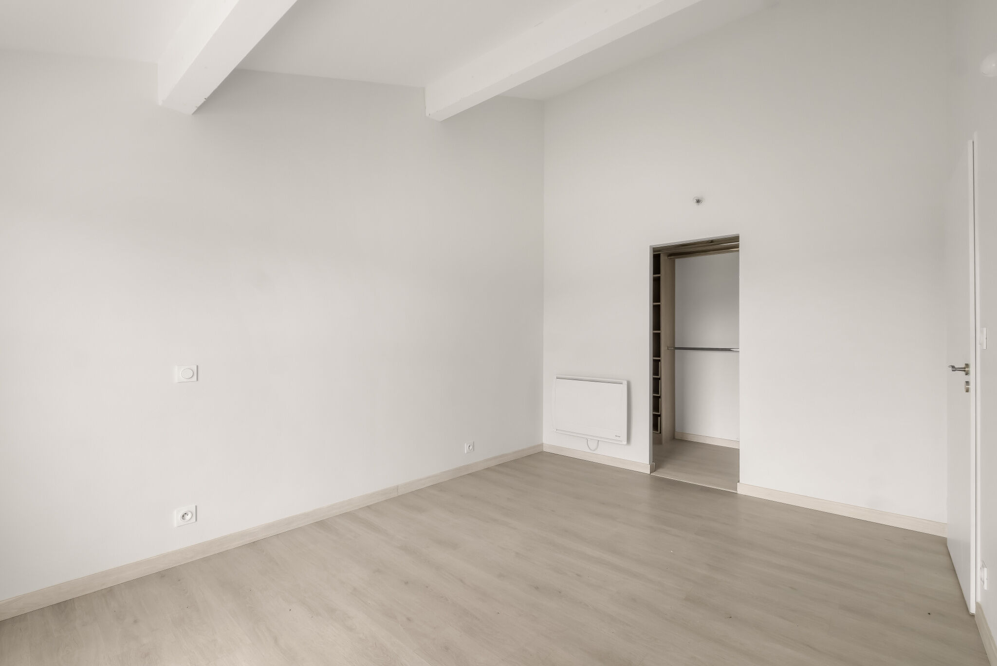 Photo 15 — JUNE IMMOBILIER