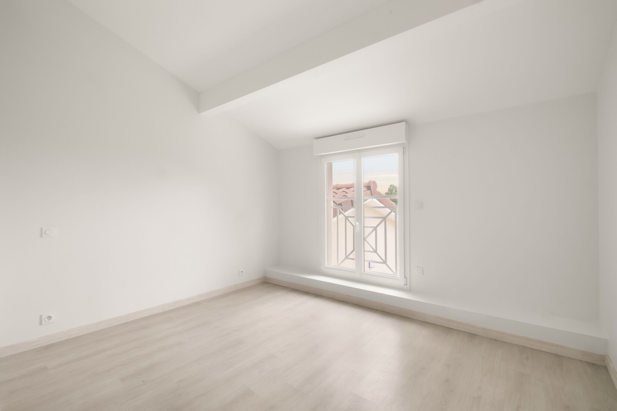 Photo 16 — JUNE IMMOBILIER