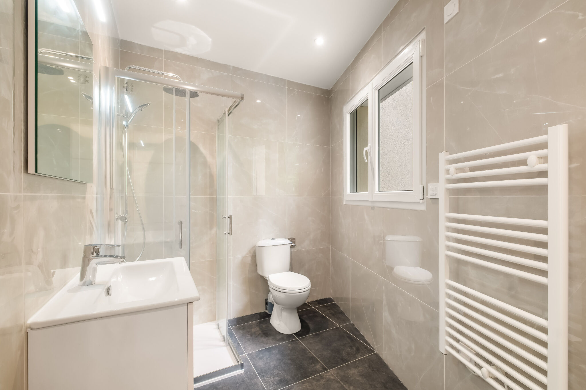 Photo 12 — JUNE IMMOBILIER