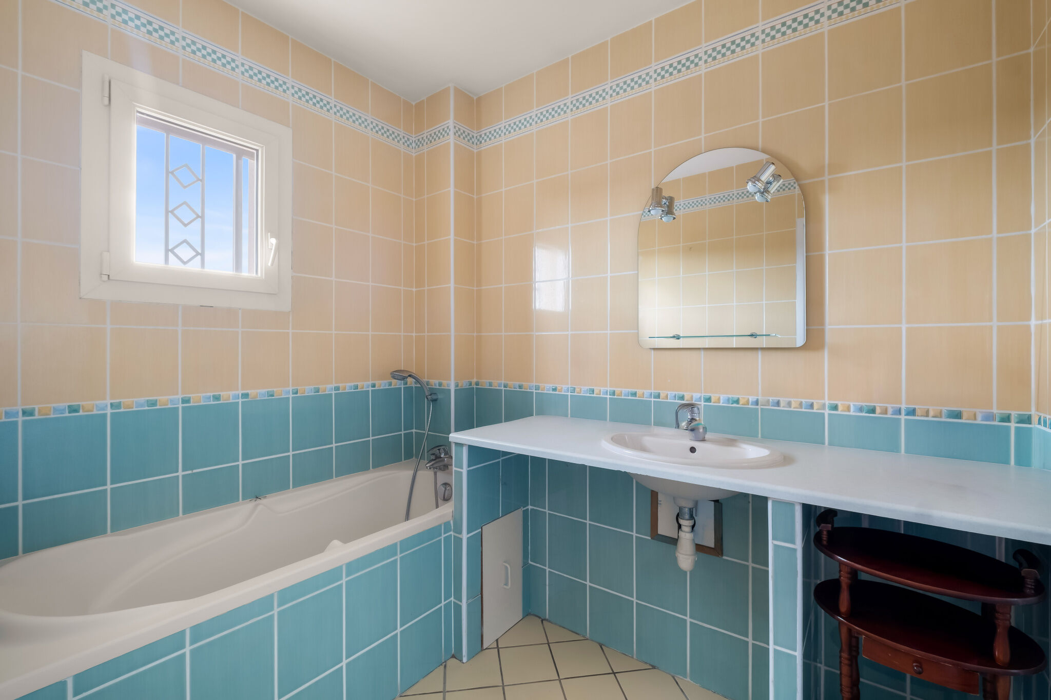 Photo 12 — JUNE IMMOBILIER