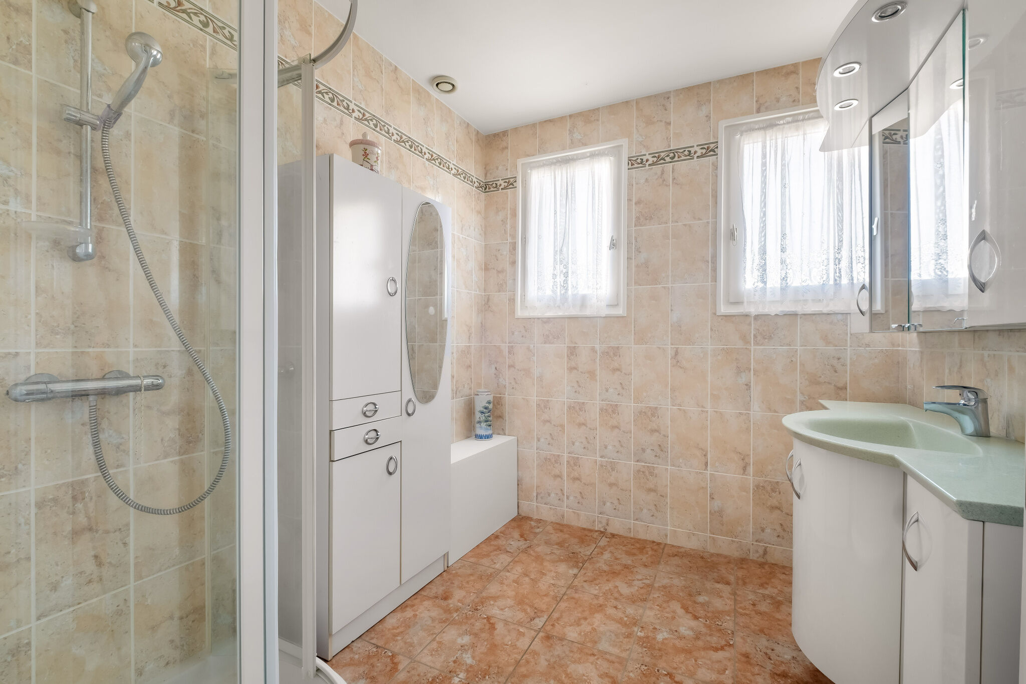 Photo 13 — JUNE IMMOBILIER