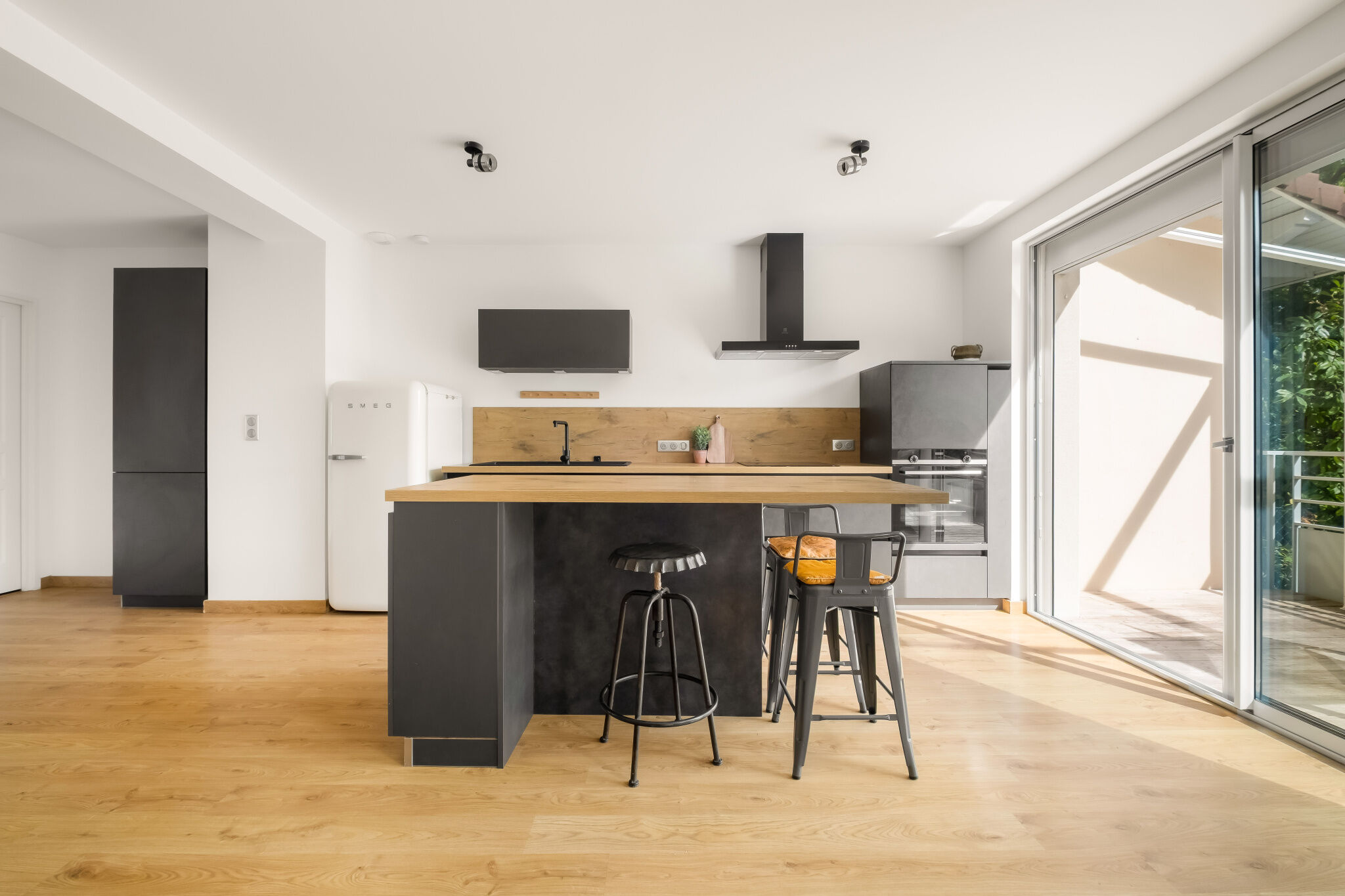 Photo 8 — JUNE IMMOBILIER